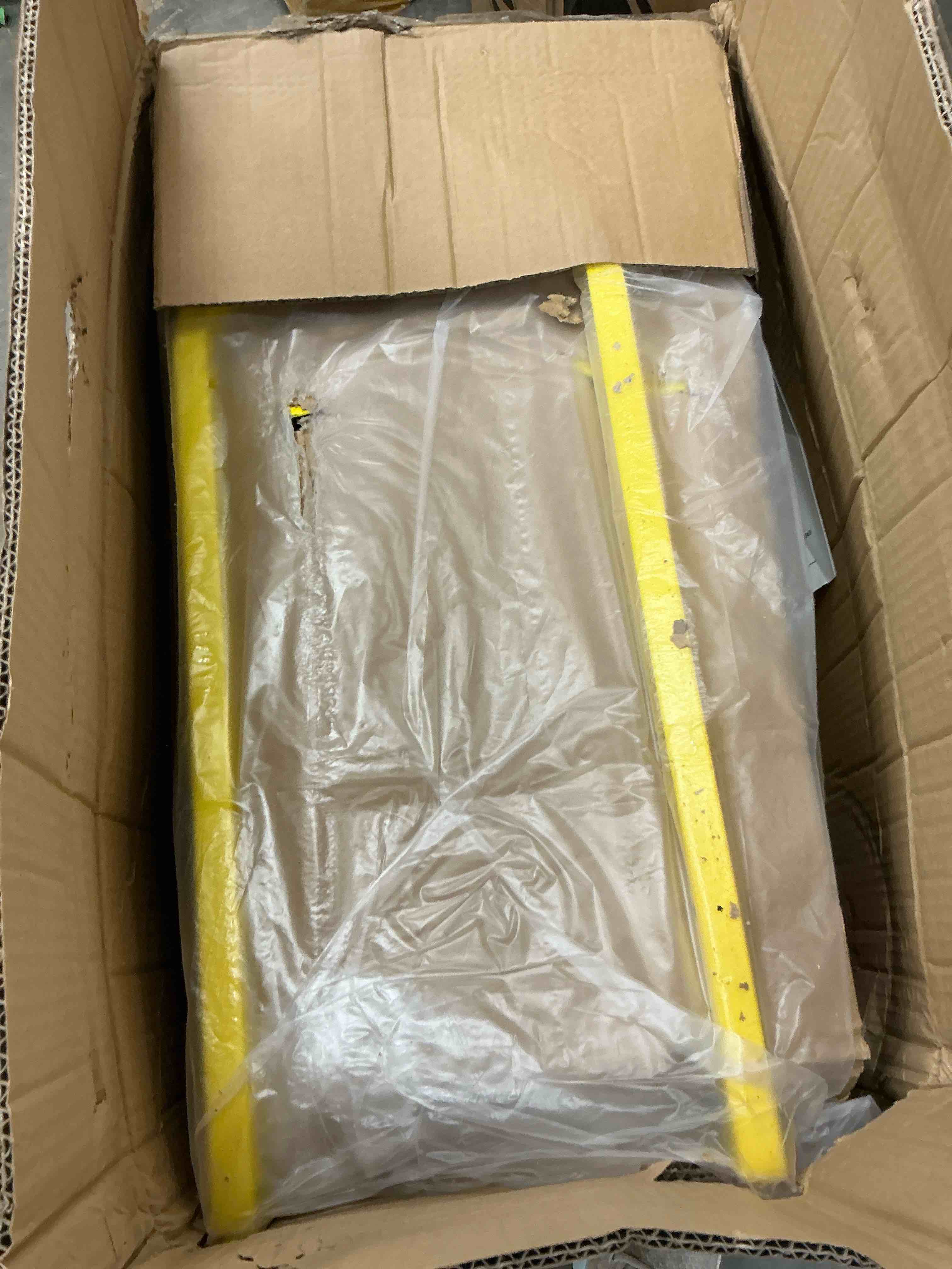 https://s3.amazonaws.com/lotting-images-prod/EmanualPiazza/GRA3466417_1757696214781.jpeg
