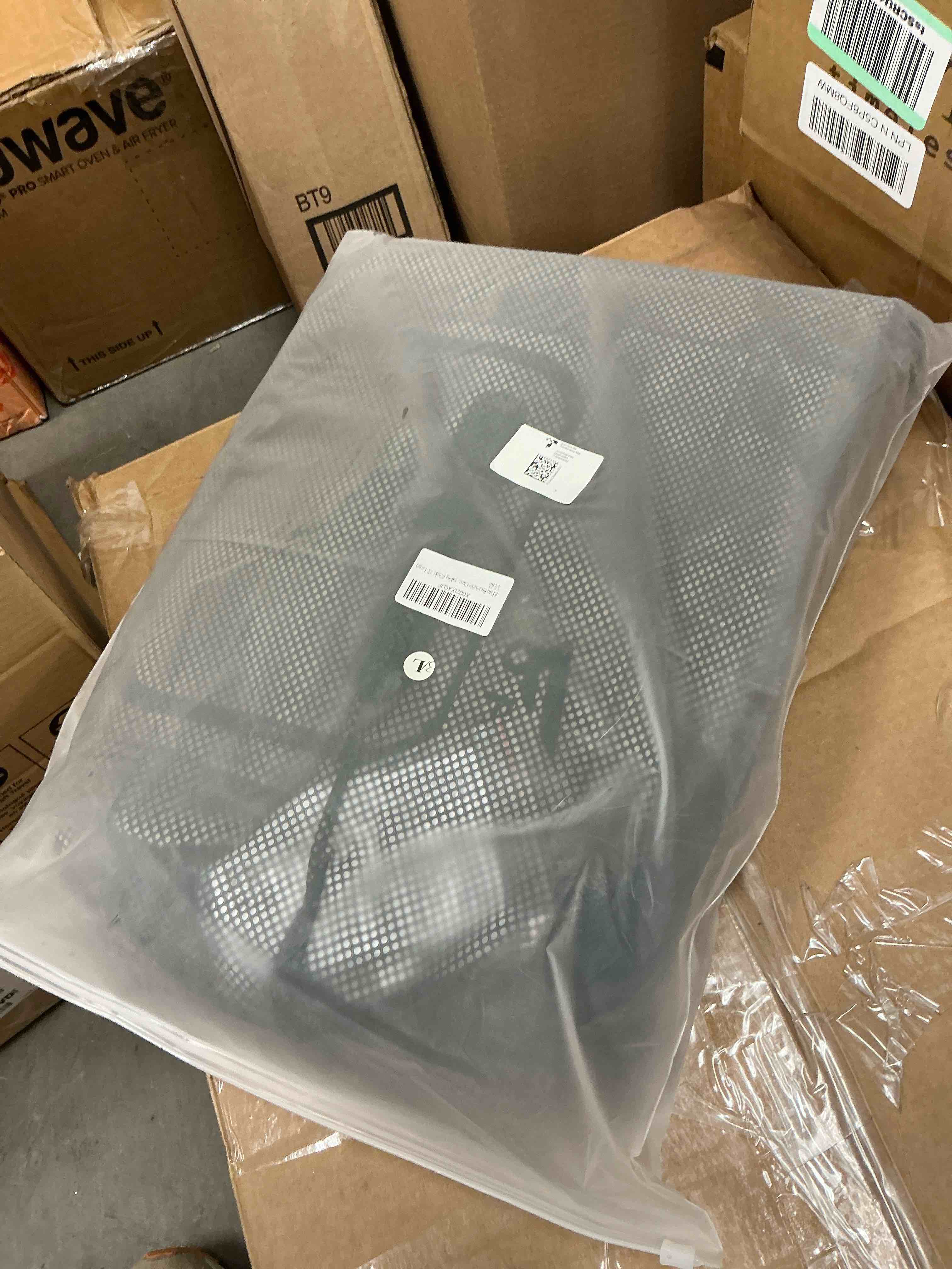 https://s3.amazonaws.com/lotting-images-prod/EmanualPiazza/GRA3466450_1757693139129.jpeg