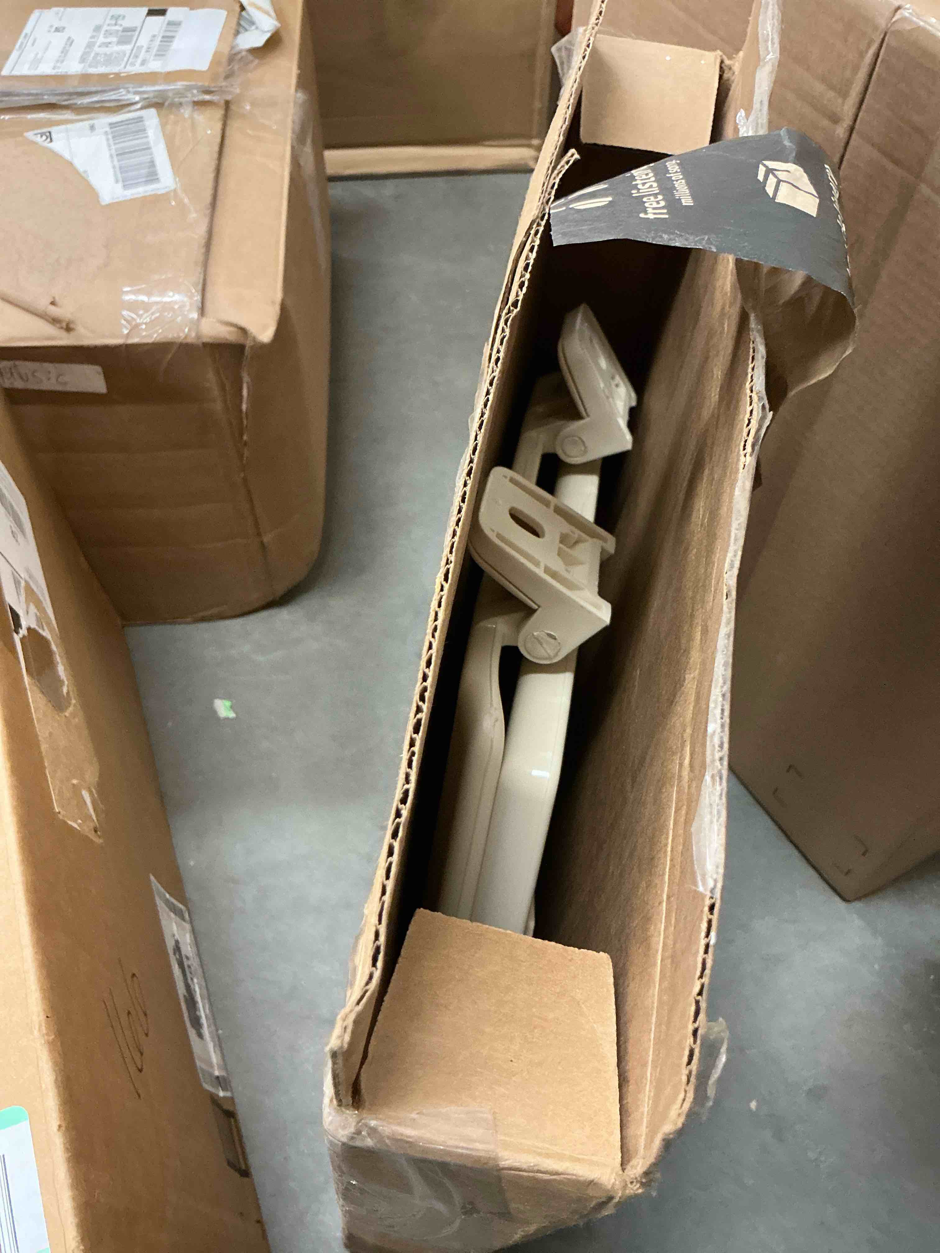 https://s3.amazonaws.com/lotting-images-prod/EmanualPiazza/GRA3466464_1757690519695.jpeg