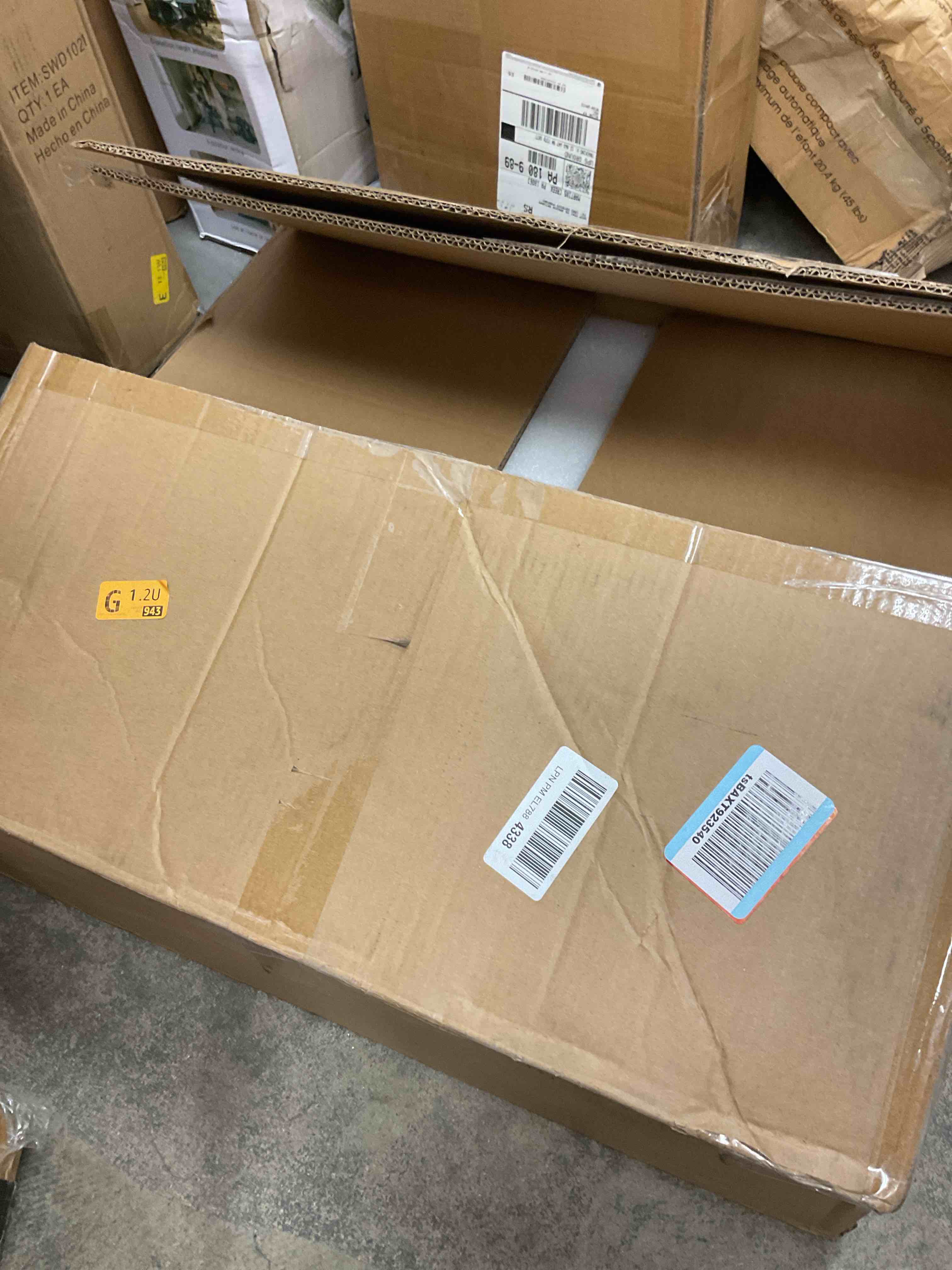 https://s3.amazonaws.com/lotting-images-prod/EmanualPiazza/GRA3466501_1757693712280.jpeg