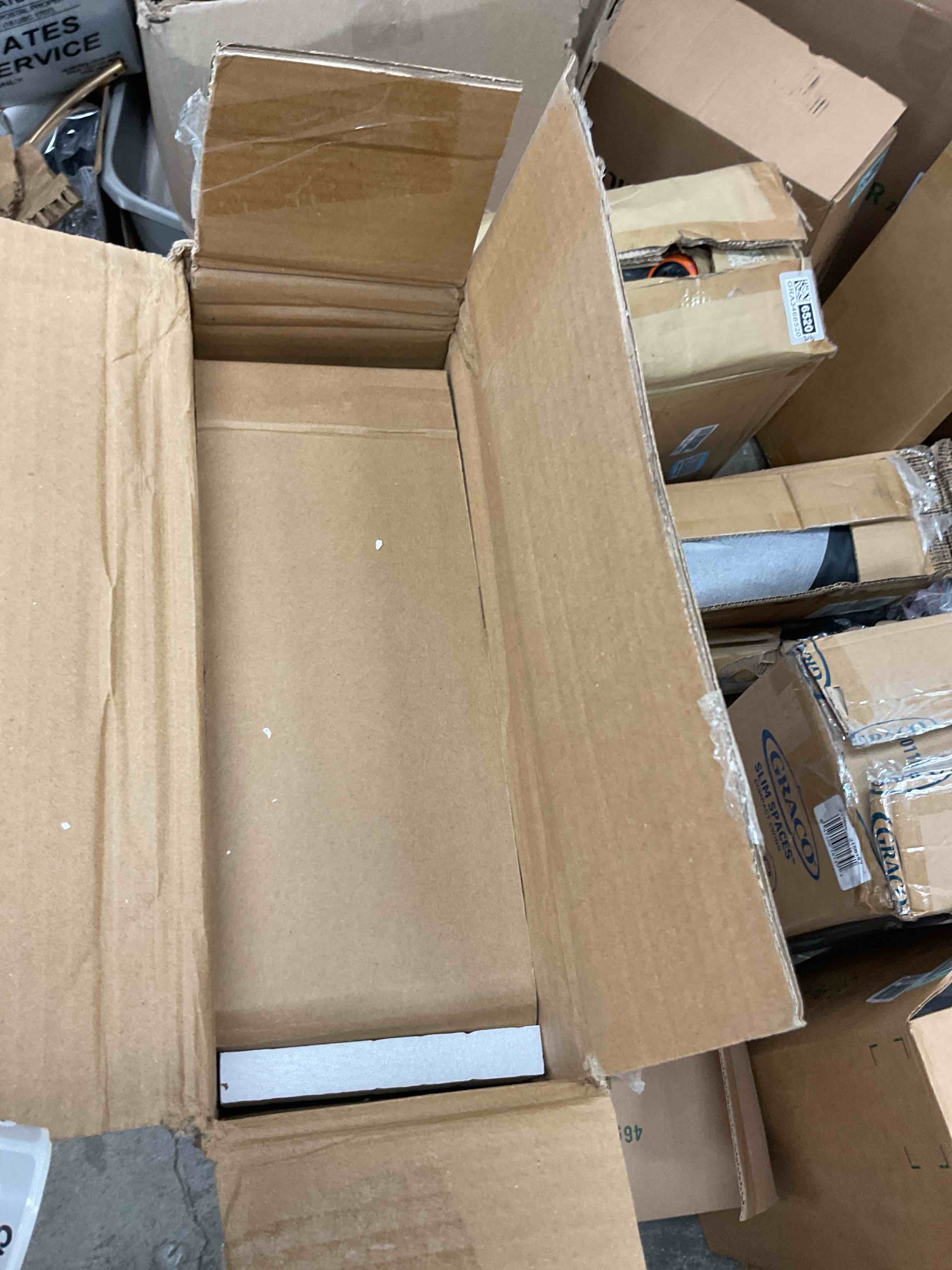https://s3.amazonaws.com/lotting-images-prod/EmanualPiazza/GRA3466512_1757692002593.jpeg