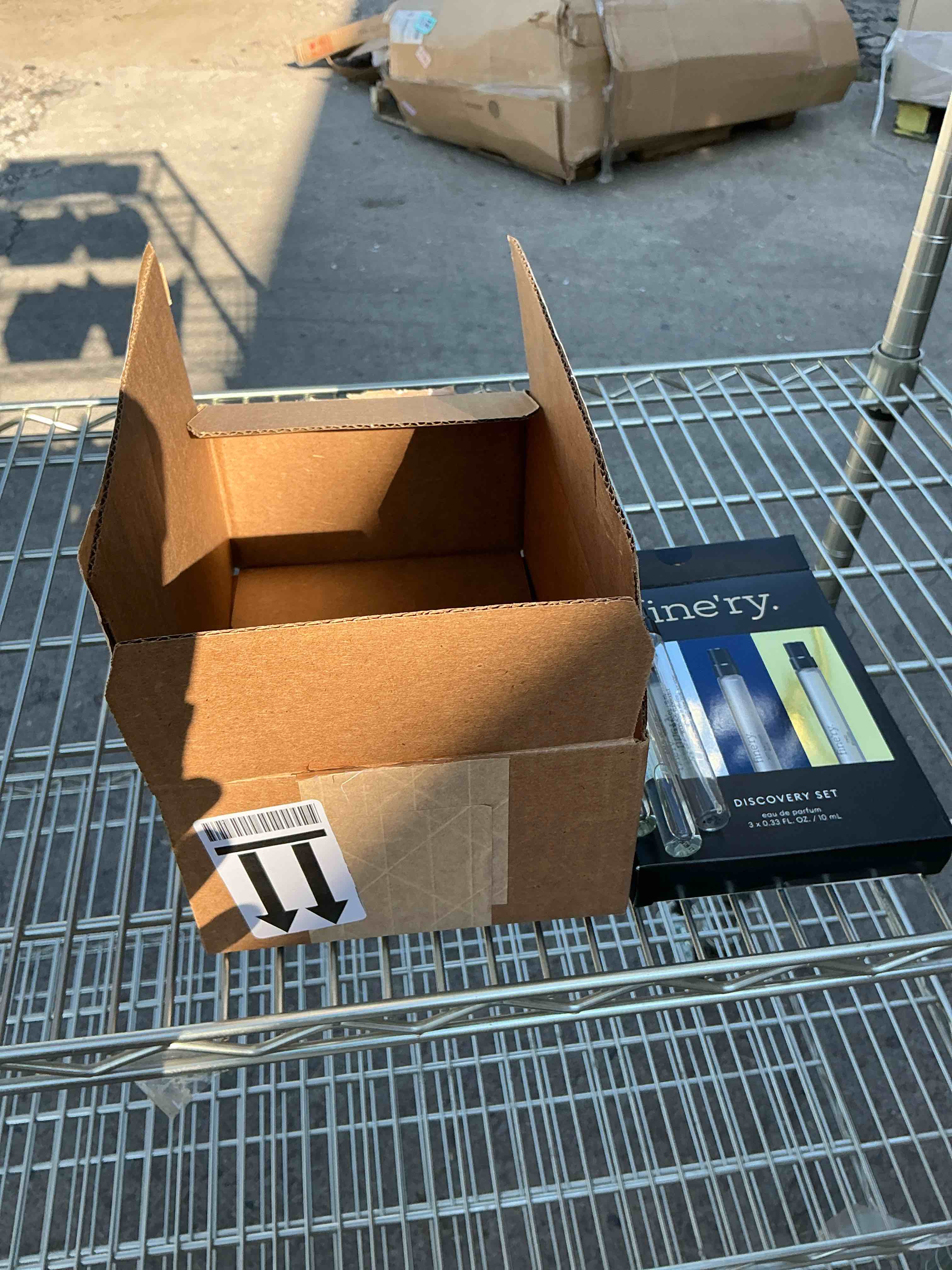 https://s3.amazonaws.com/lotting-images-prod/EmanualPiazza/GRA3466572_1757945484359.jpeg