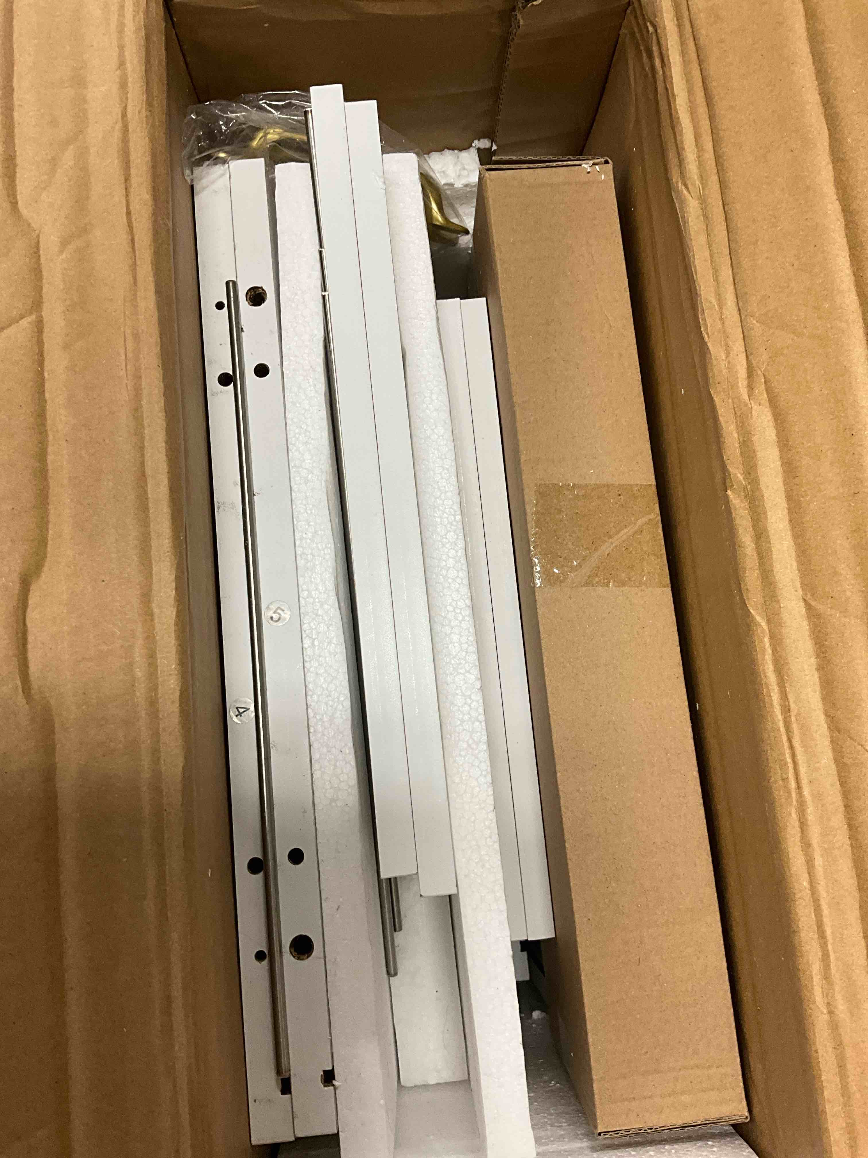 https://s3.amazonaws.com/lotting-images-prod/EmanualPiazza/GRA3466625_1758056943895.jpeg