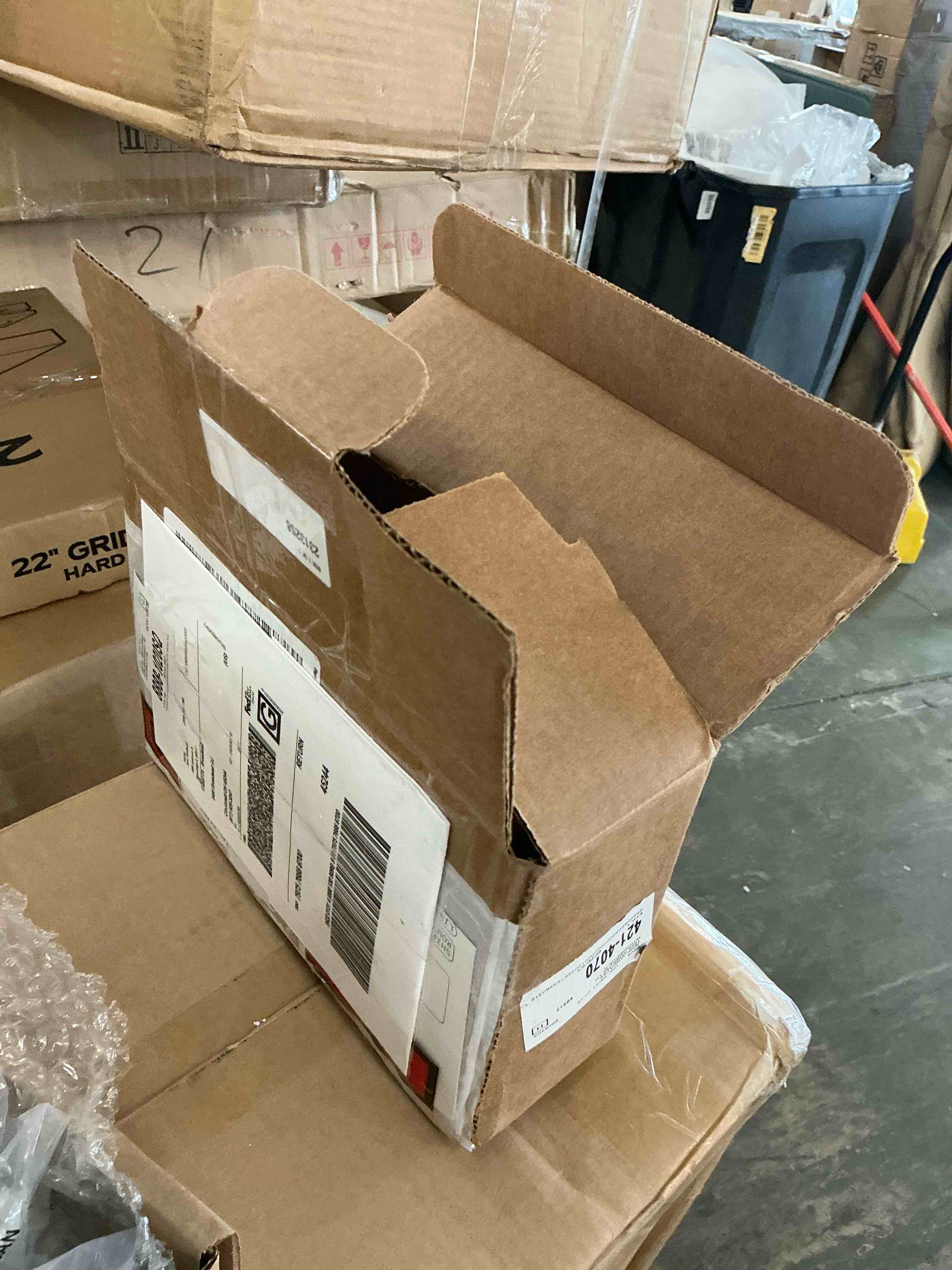 https://s3.amazonaws.com/lotting-images-prod/EmanualPiazza/GRA3466683_1758223238516.jpeg
