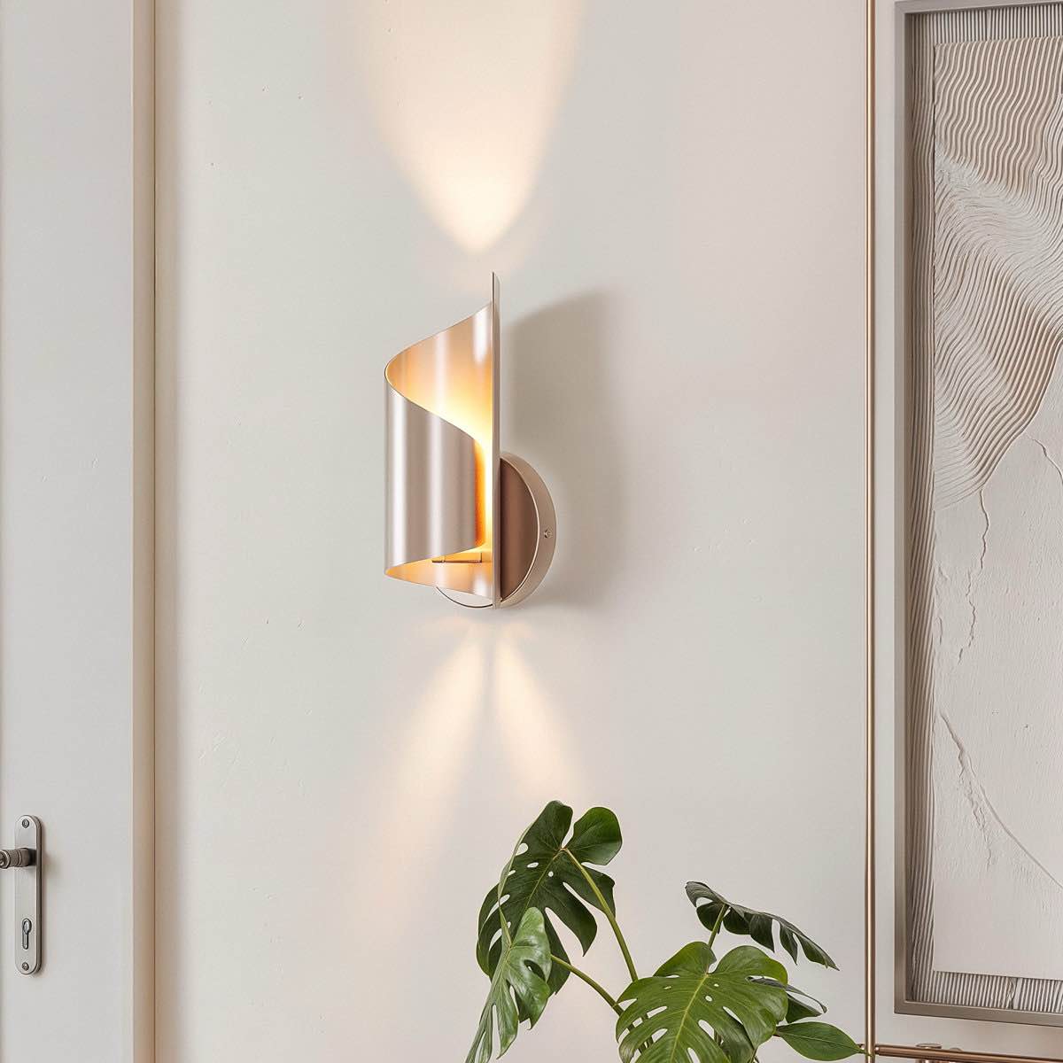 Arindra Iron Modern Wall Sconce with Novelty Shade and Metal Frame