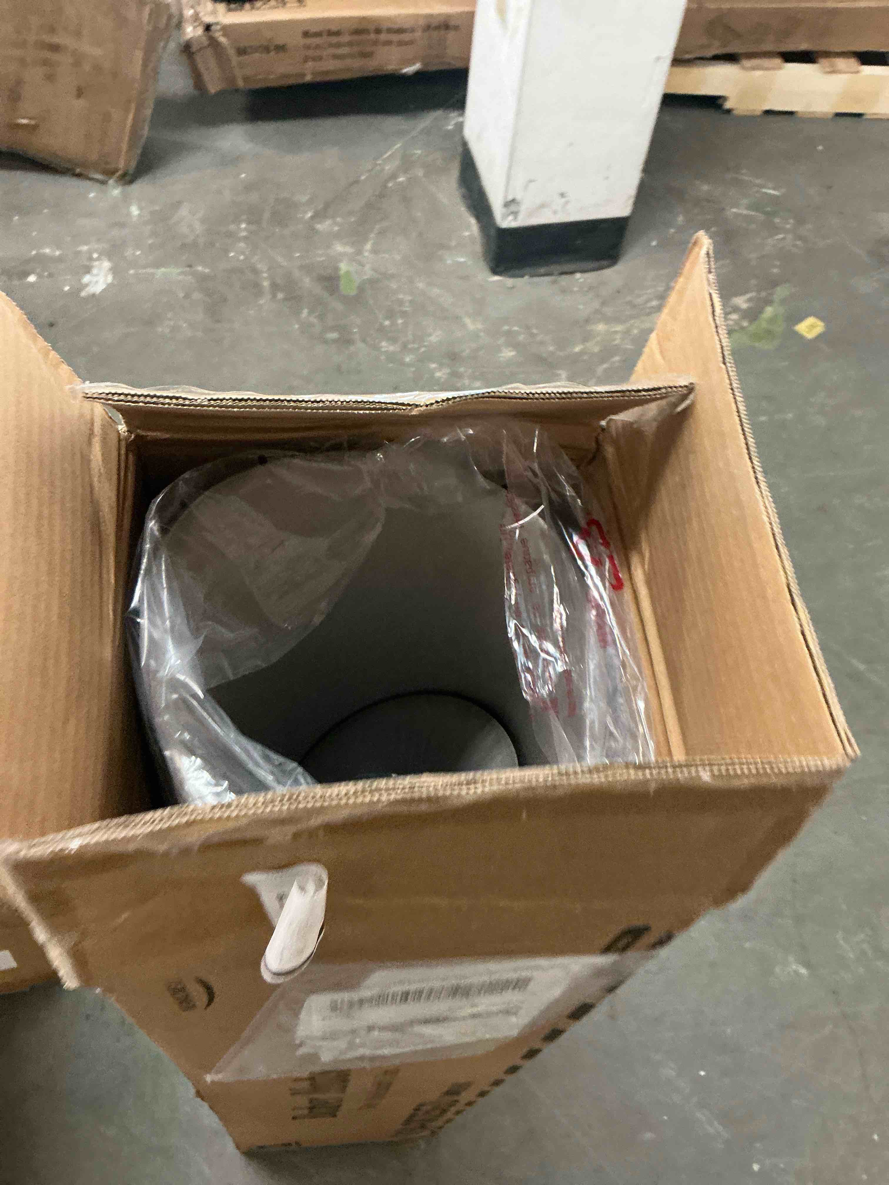 https://s3.amazonaws.com/lotting-images-prod/EmanualPiazza/GRA3466697_1758214934109.jpeg