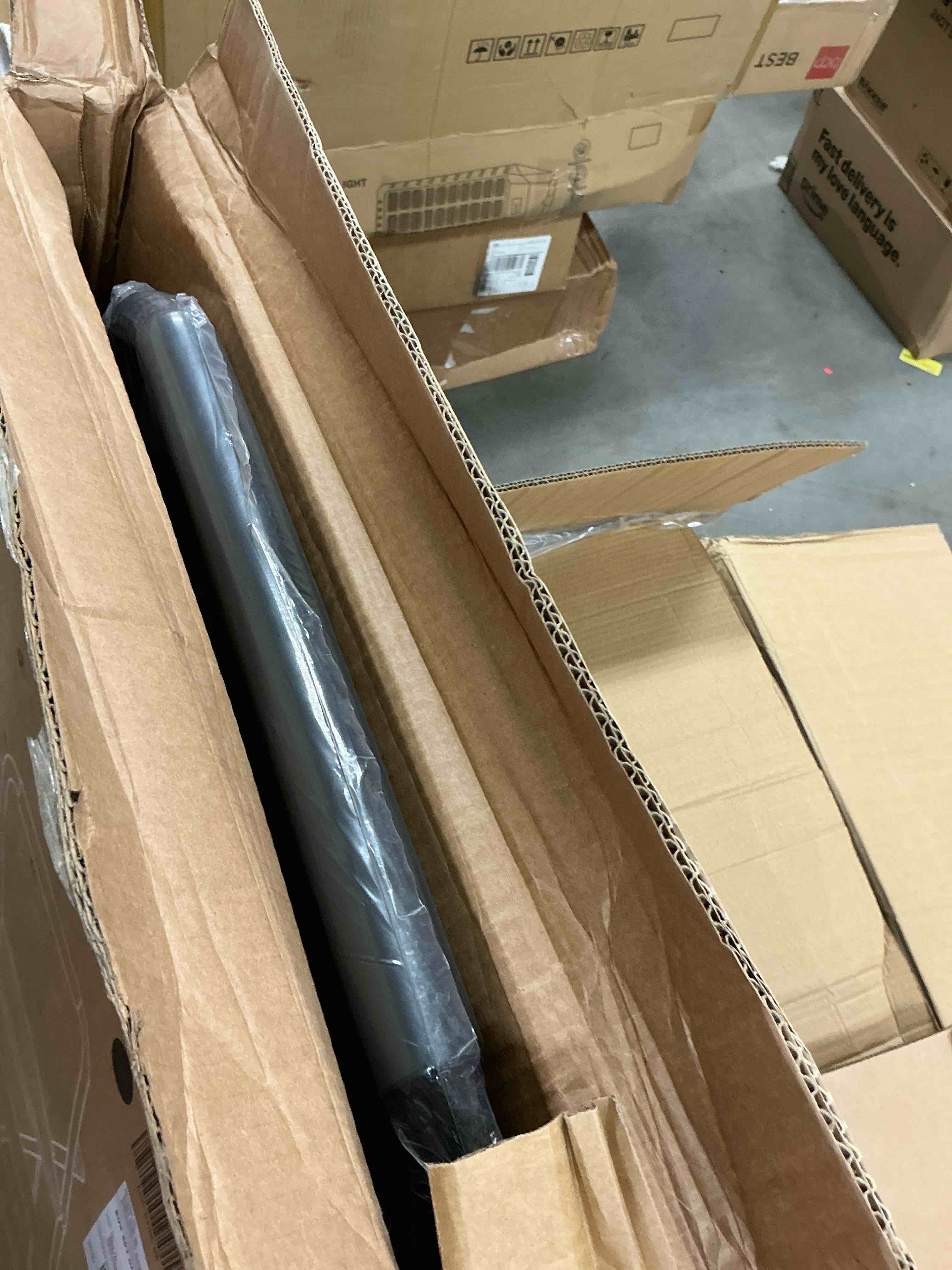 https://s3.amazonaws.com/lotting-images-prod/EmanualPiazza/GRA3466915_1758565551627.jpeg