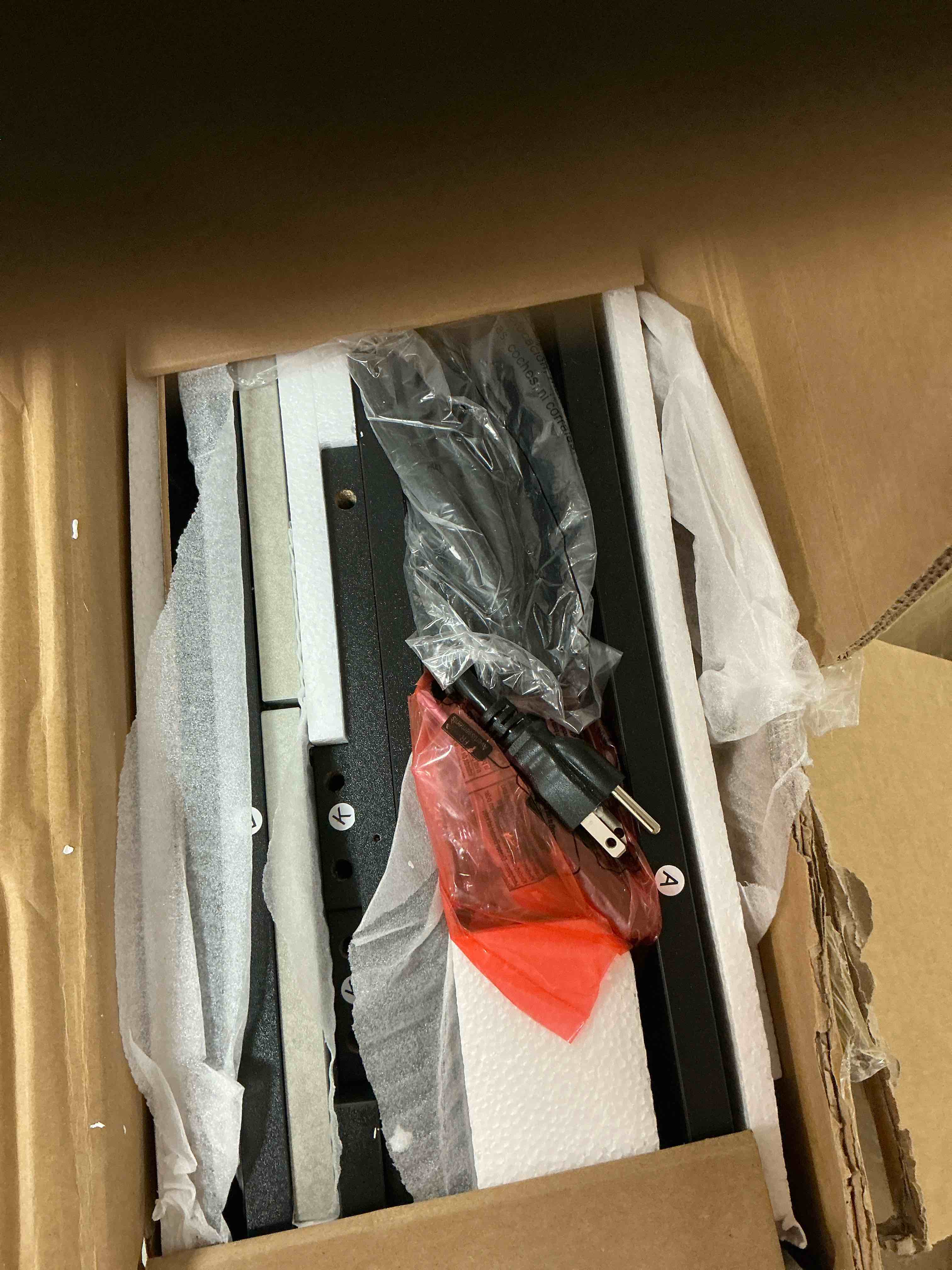 https://s3.amazonaws.com/lotting-images-prod/EmanualPiazza/GRA3466923_1758567301332.jpeg