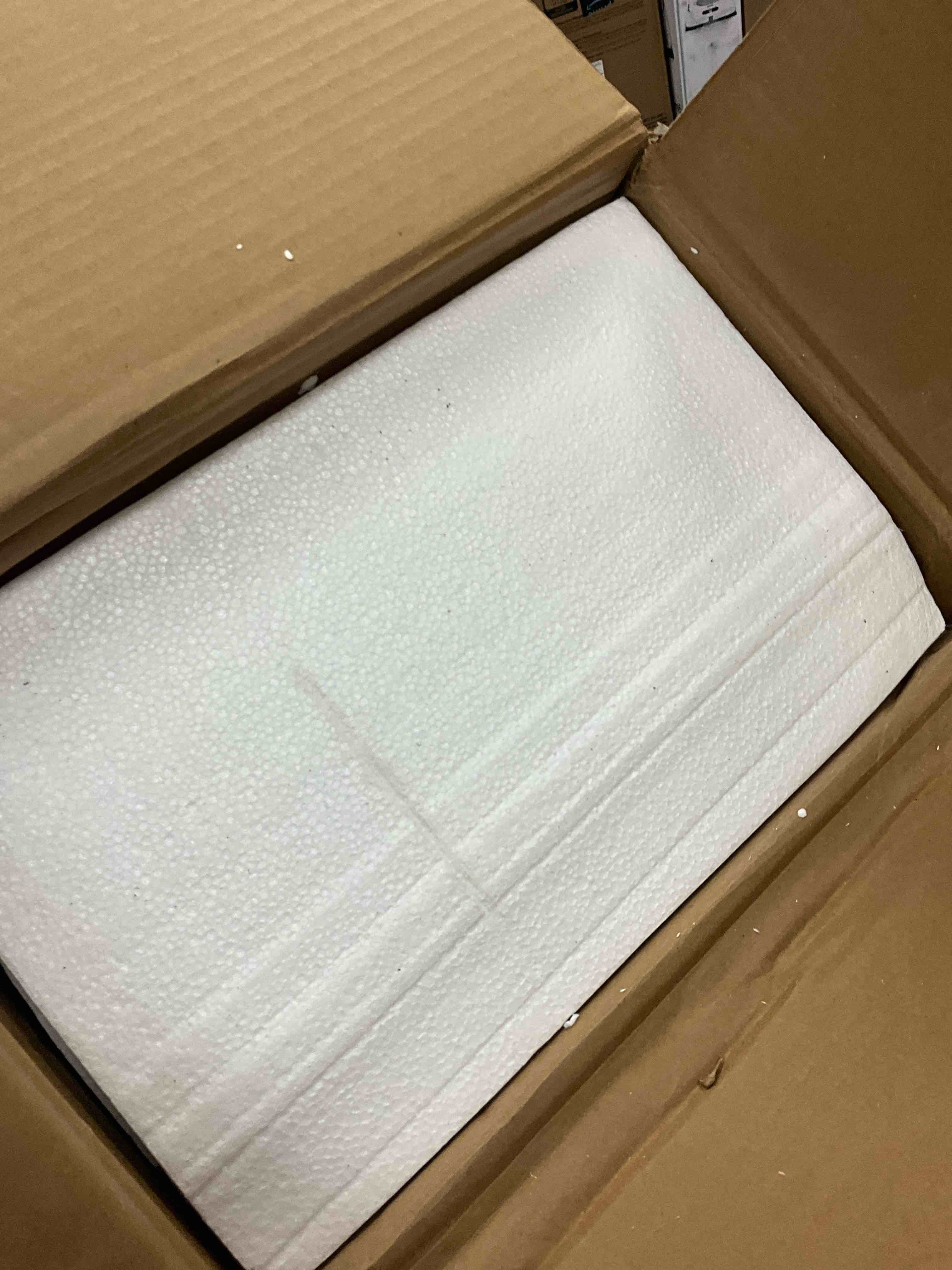 https://s3.amazonaws.com/lotting-images-prod/EmanualPiazza/GRA3467002_1758635839868.jpeg