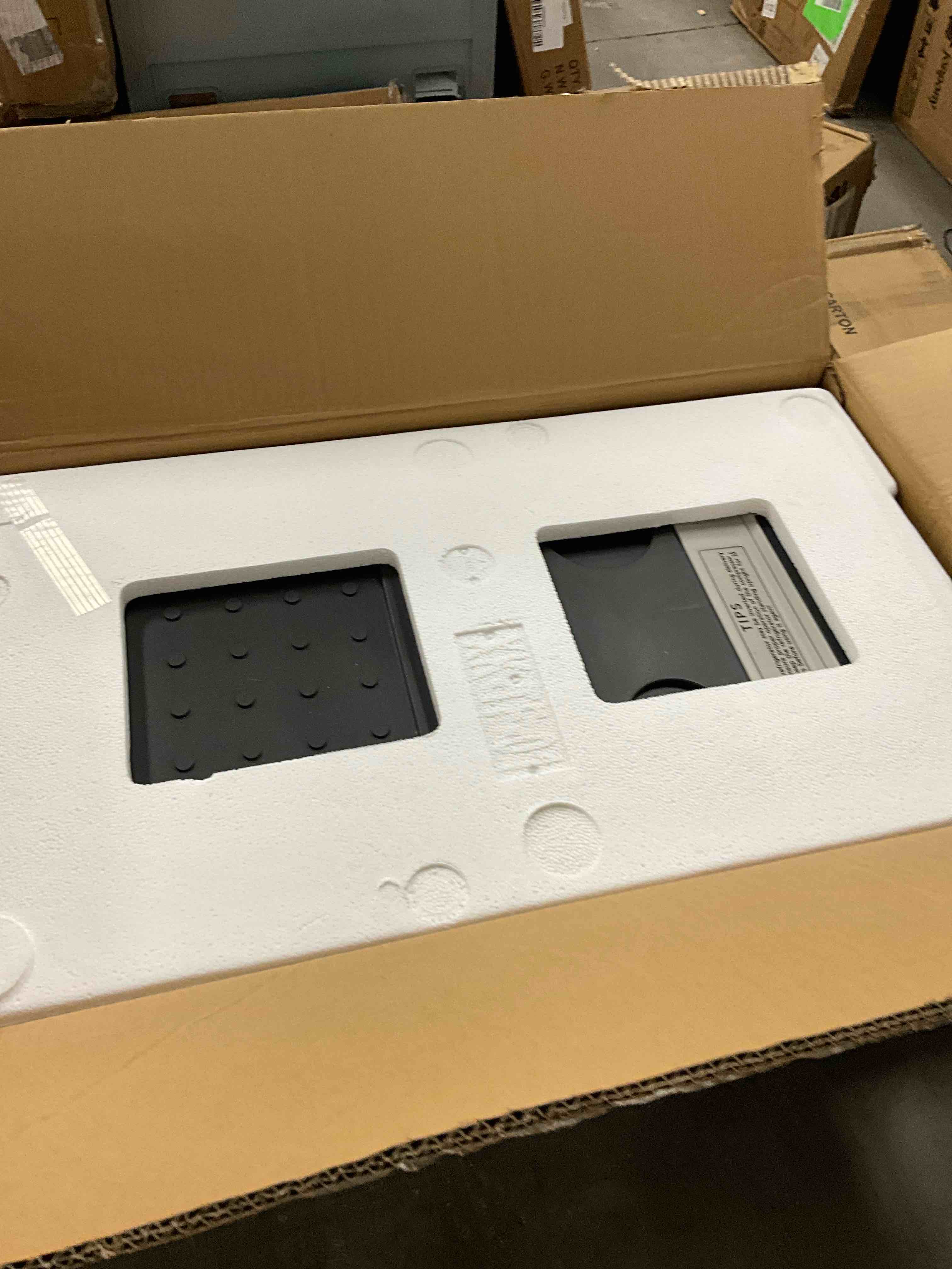 https://s3.amazonaws.com/lotting-images-prod/EmanualPiazza/GRA3467028_1758649323753.jpeg