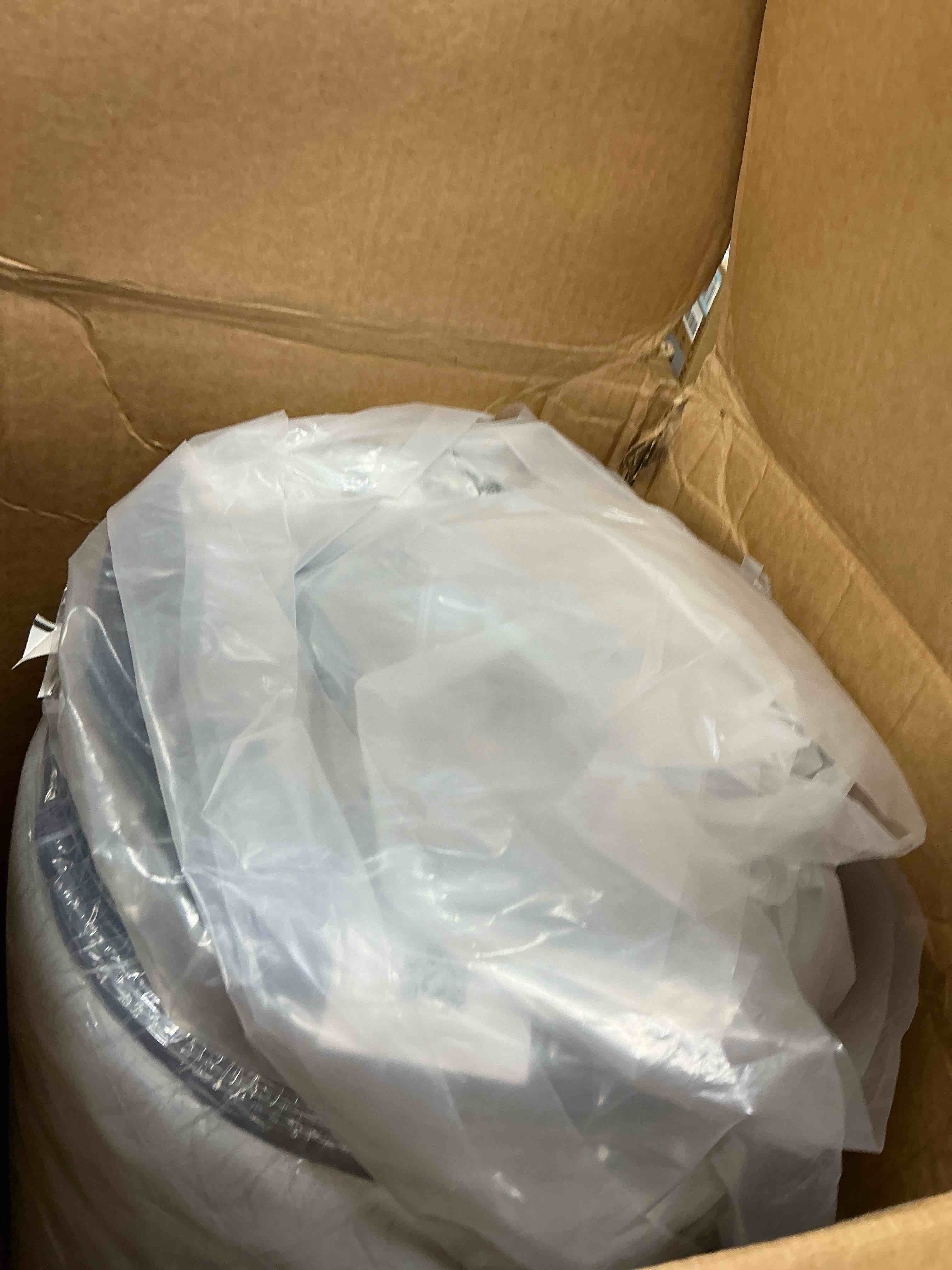 https://s3.amazonaws.com/lotting-images-prod/EmanualPiazza/GRA3467110_1758744960577.jpeg