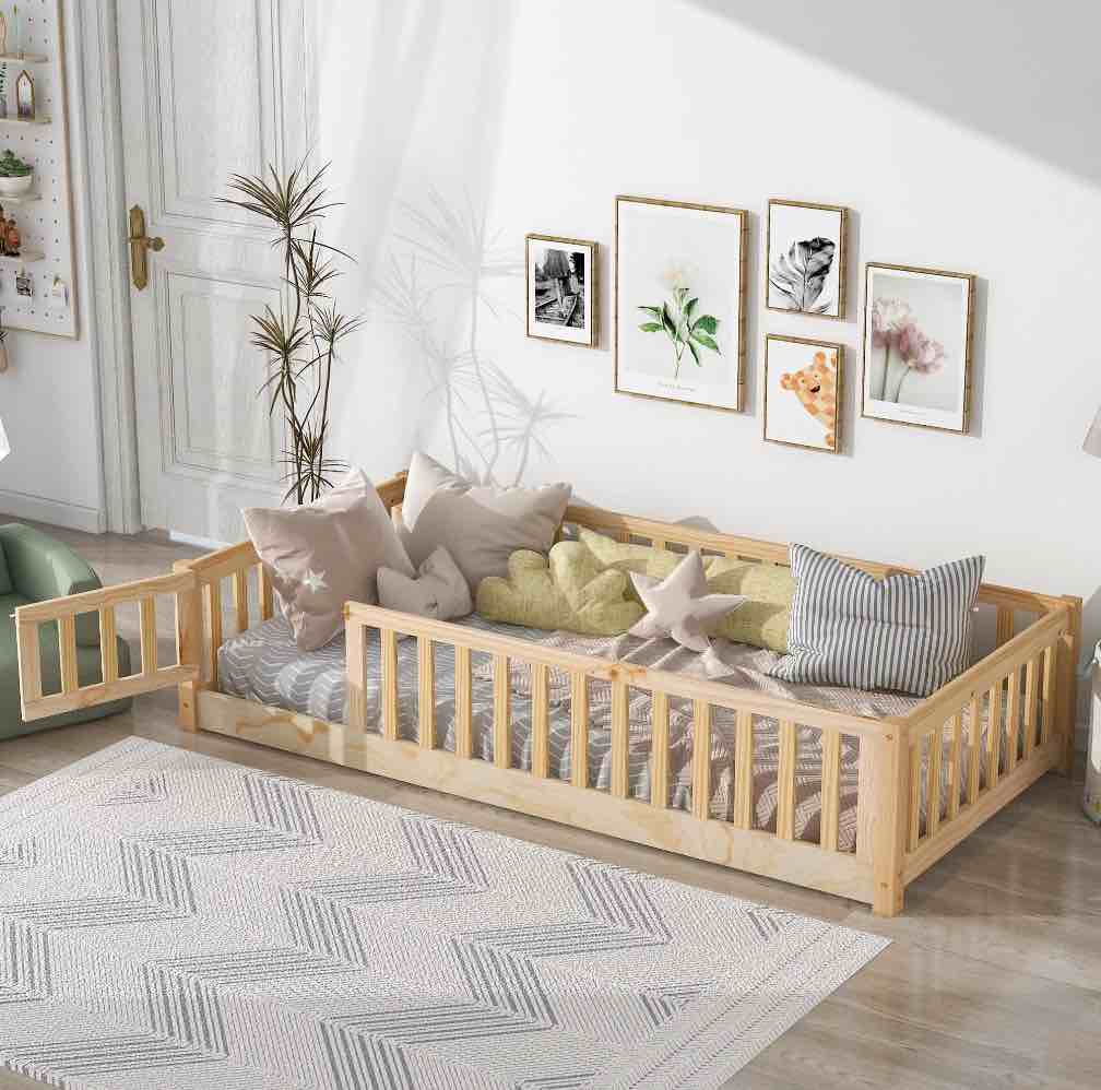 UHOMEPRO Twin Size Floor Bed with Door and Fence, Montessori Floor Bed with Slats and Safety Guardrails, Solid Wood Twin Bed Frame for Bedroom, Natural