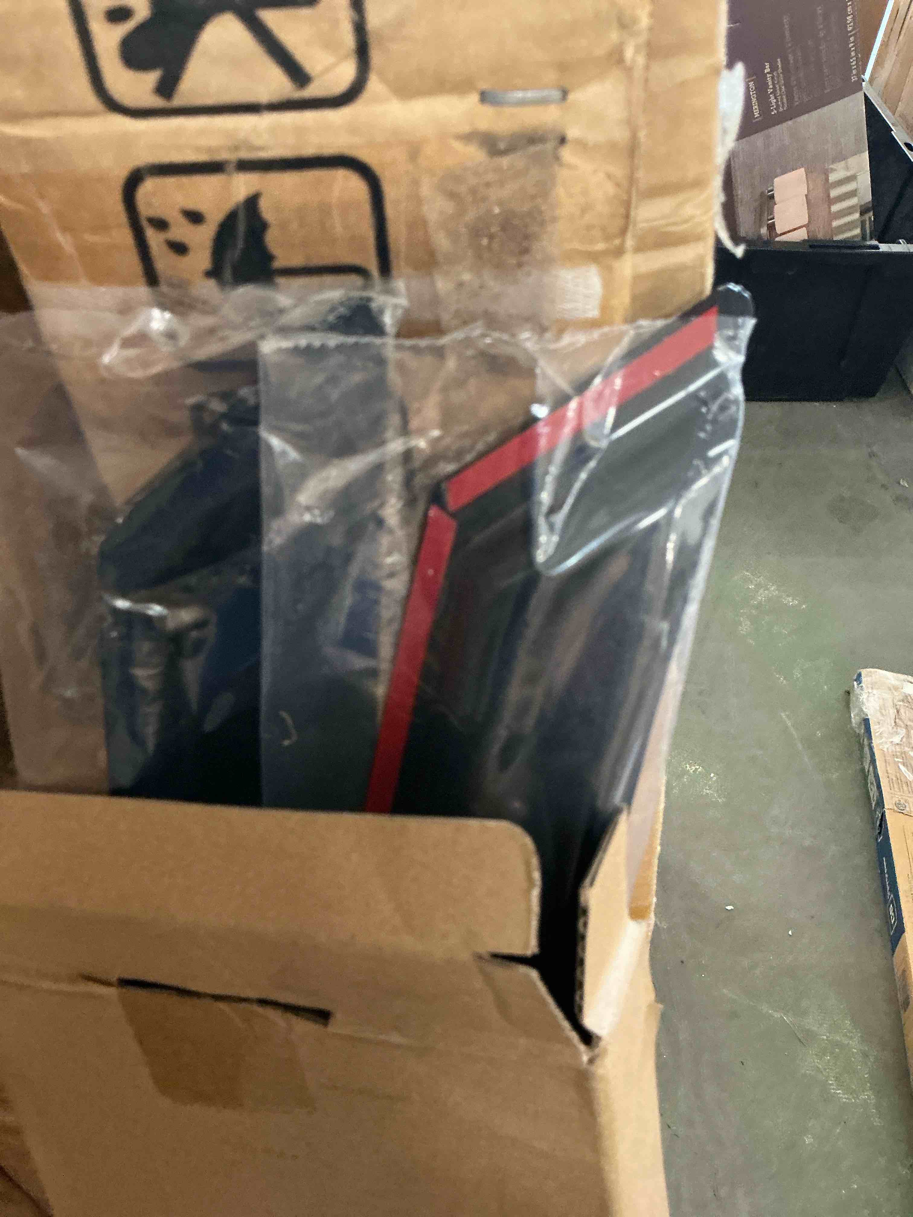 https://s3.amazonaws.com/lotting-images-prod/EmanualPiazza/GRA3467191_1758903868973.jpeg