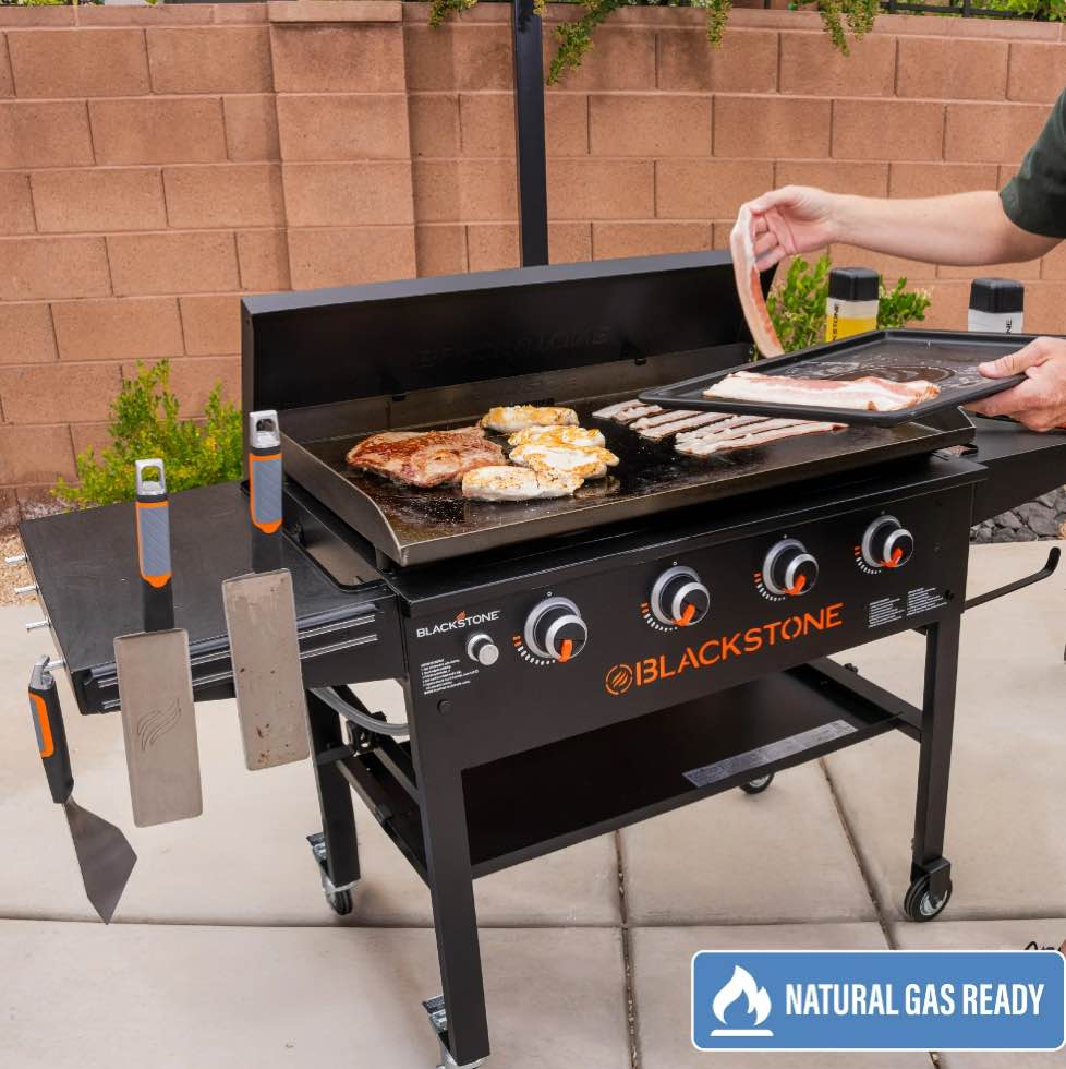 Blackstone Original 4-Burner 36" Natural Gas Omnivore Griddle with Hard Cover