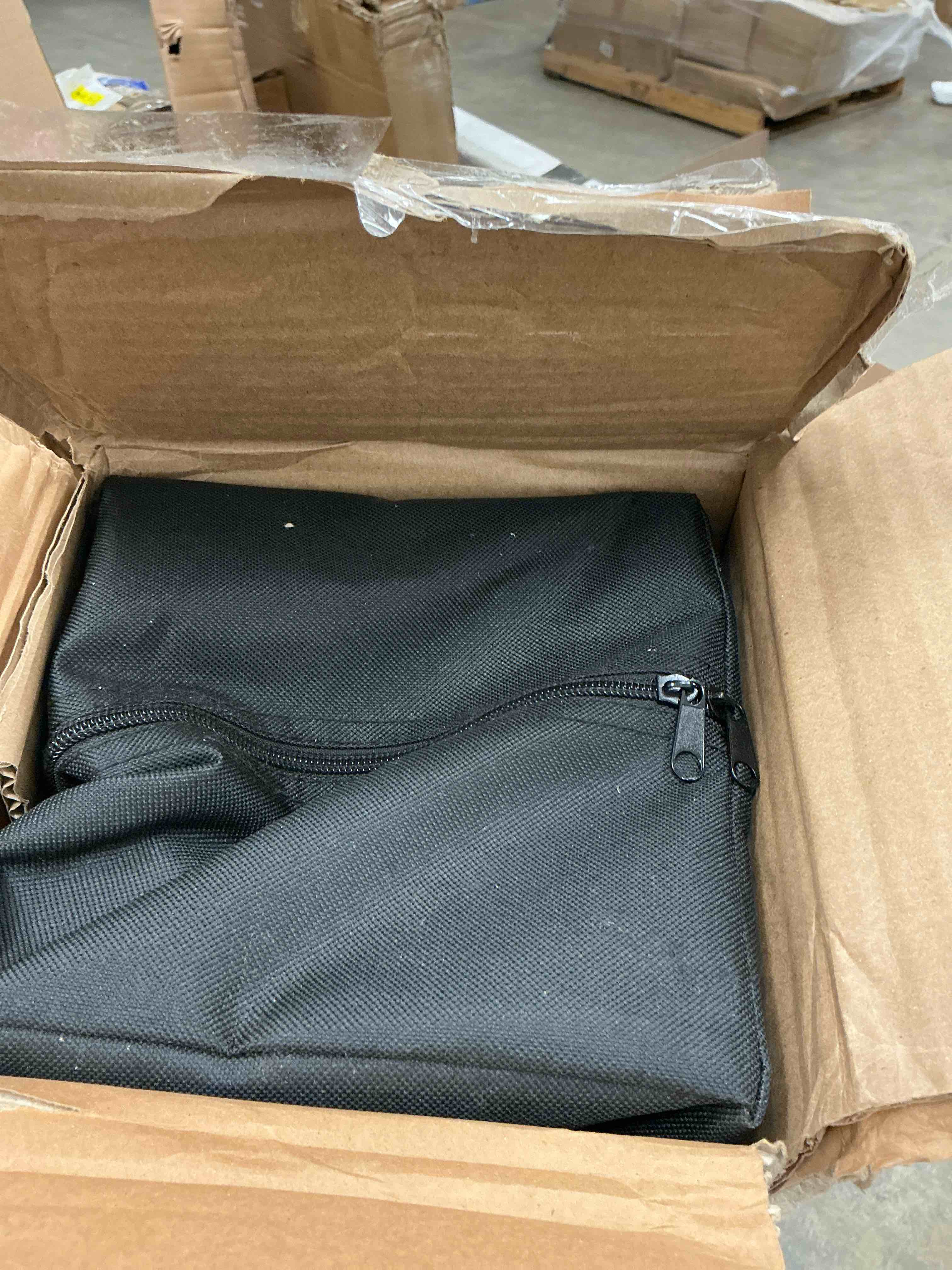https://s3.amazonaws.com/lotting-images-prod/EmanualPiazza/GRA3467309_1758981624691.jpeg