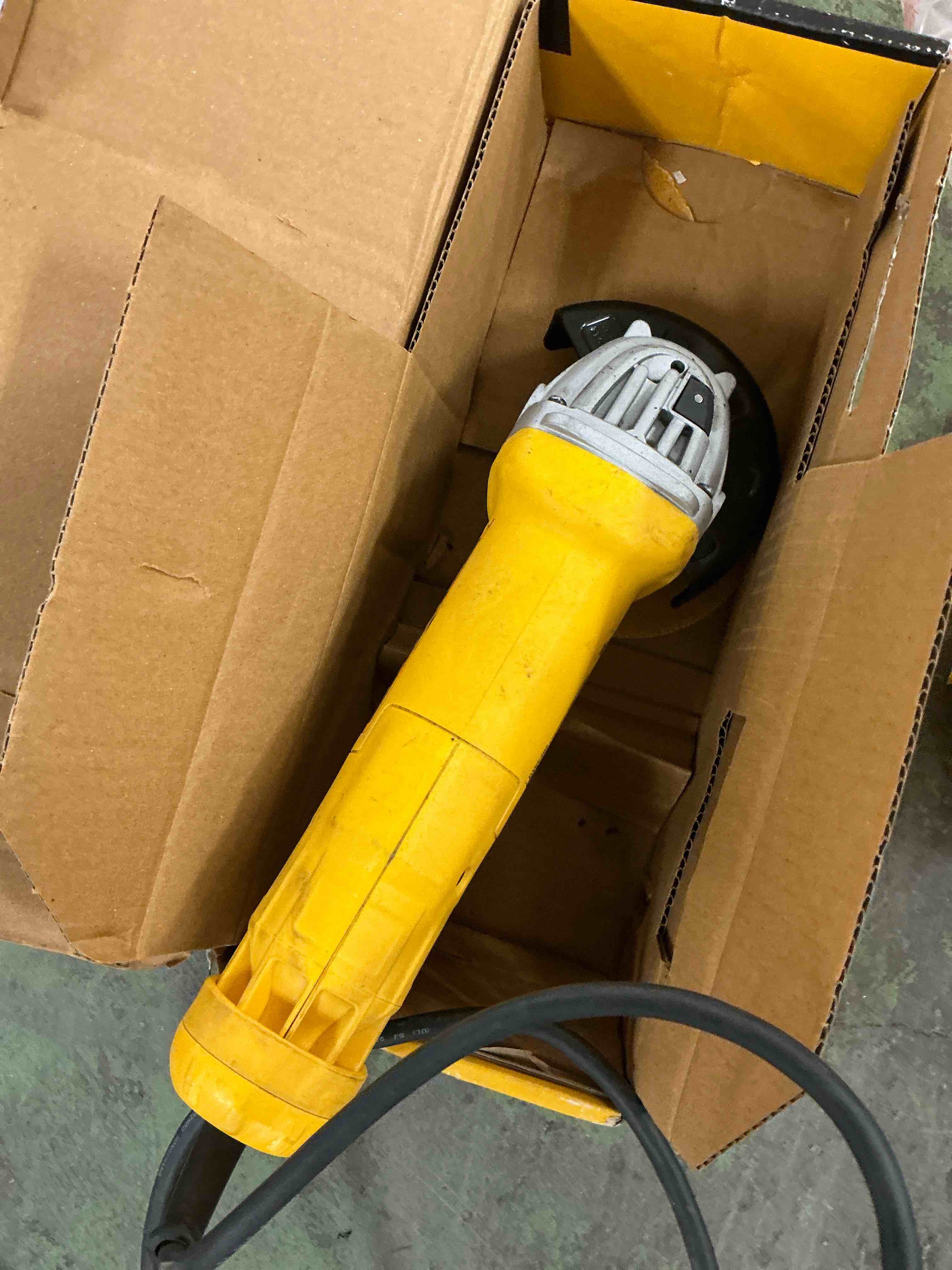 https://s3.amazonaws.com/lotting-images-prod/EmanualPiazza/GRA3467439_1759334289195.jpeg