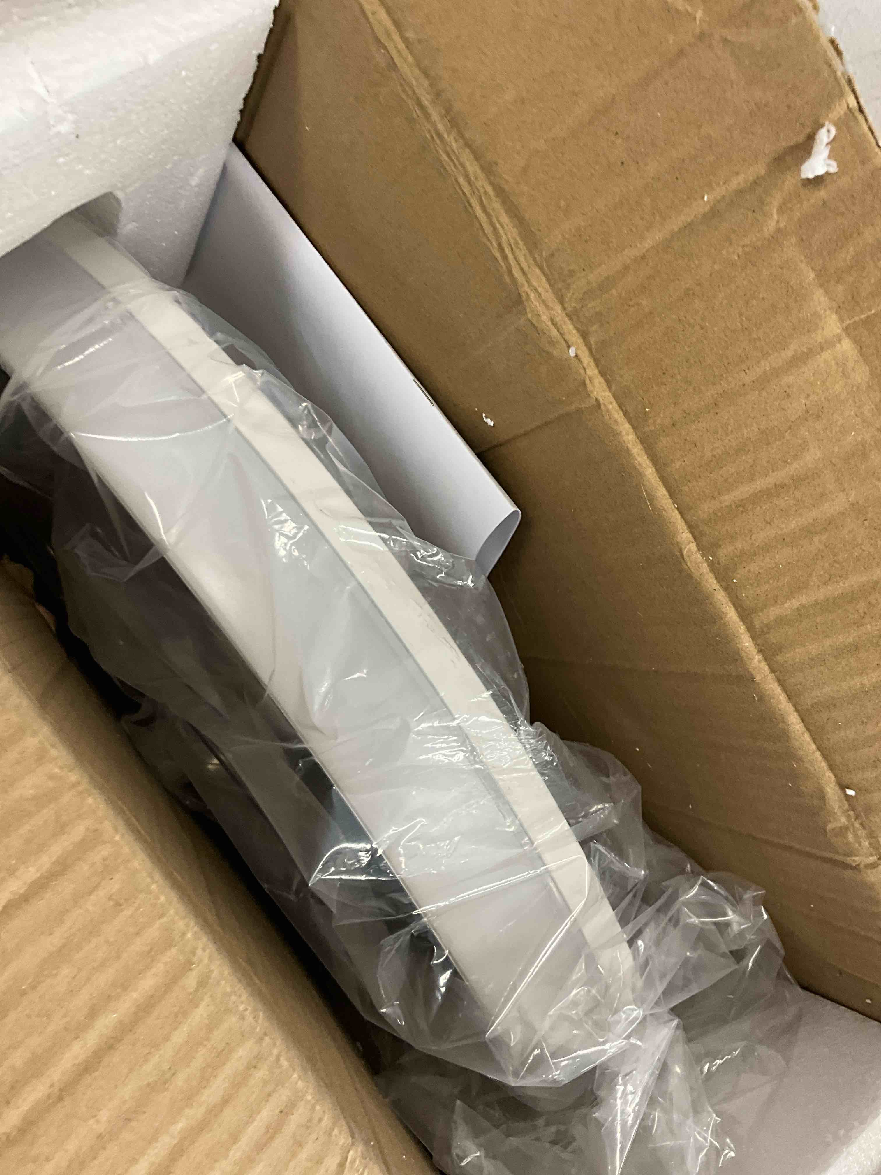 https://s3.amazonaws.com/lotting-images-prod/EmanualPiazza/GRA3467563_1759427540952.jpeg