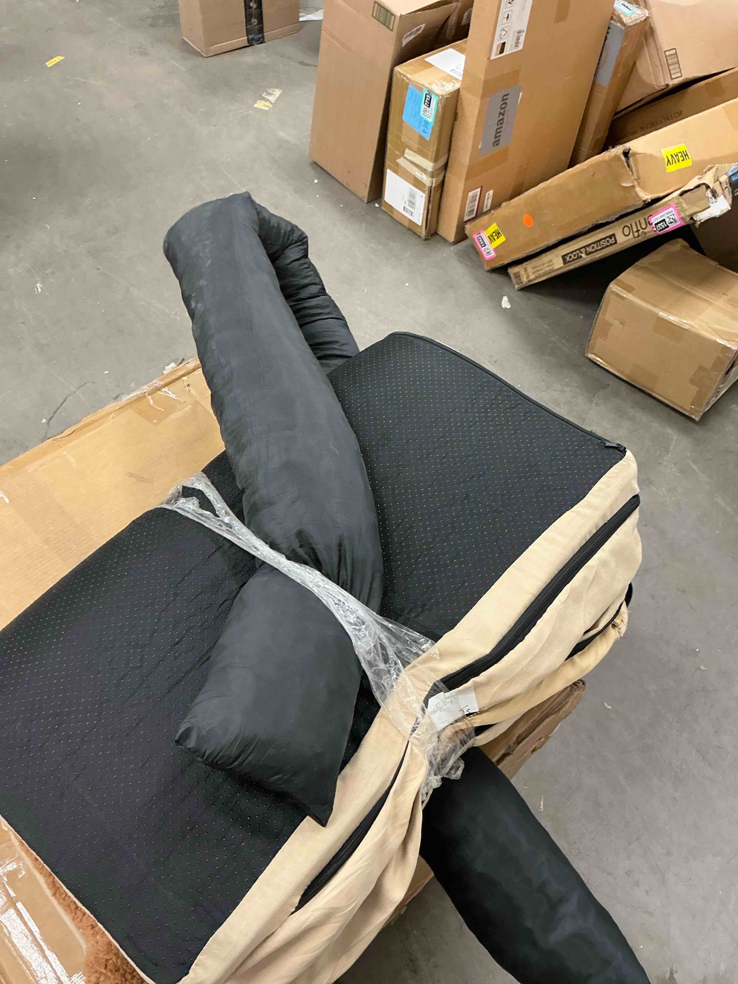https://s3.amazonaws.com/lotting-images-prod/EmanualPiazza/GRA3467623_1759518309370.jpeg