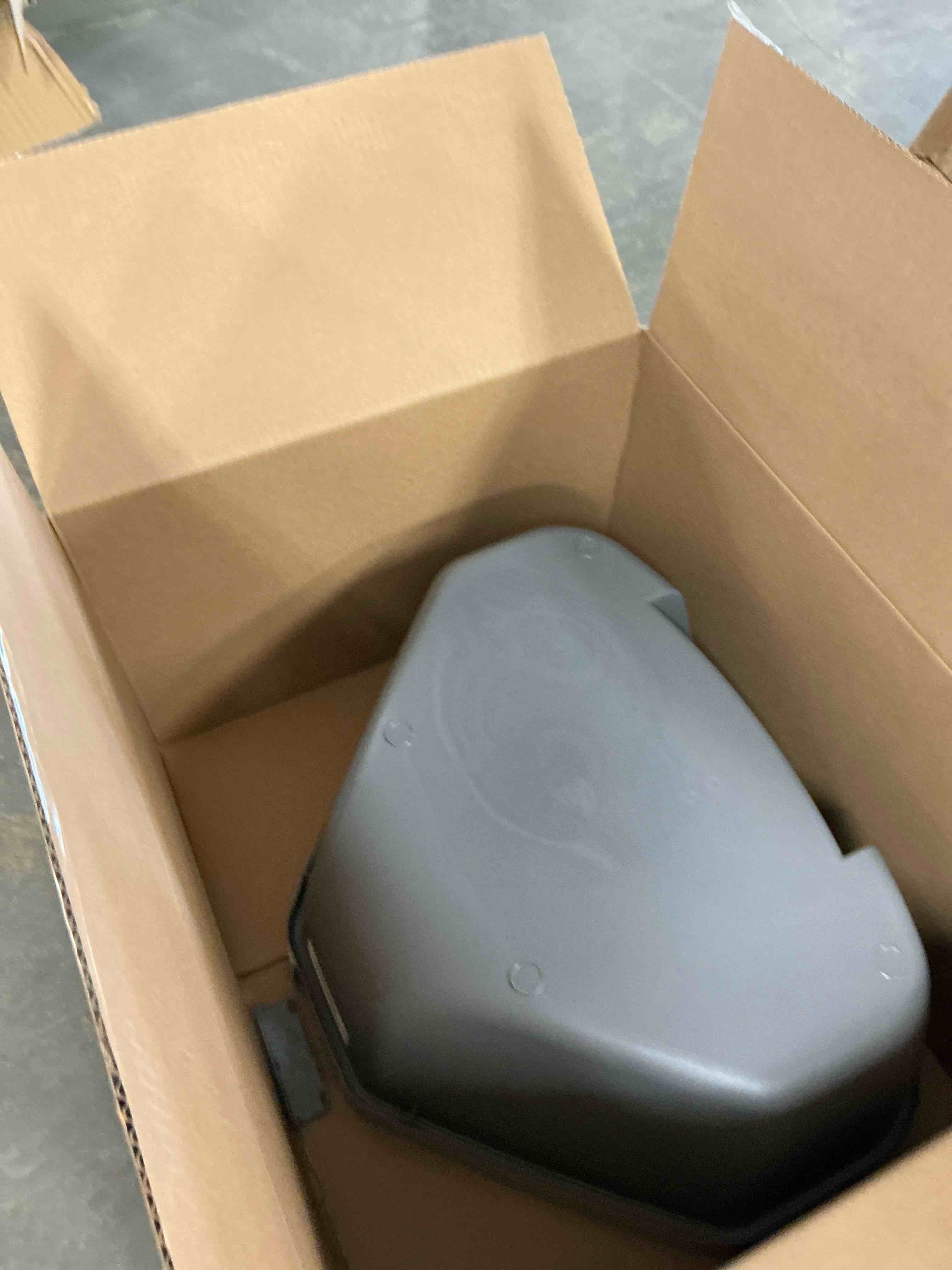 https://s3.amazonaws.com/lotting-images-prod/EmanualPiazza/GRA3467687_1759599950752.jpeg
