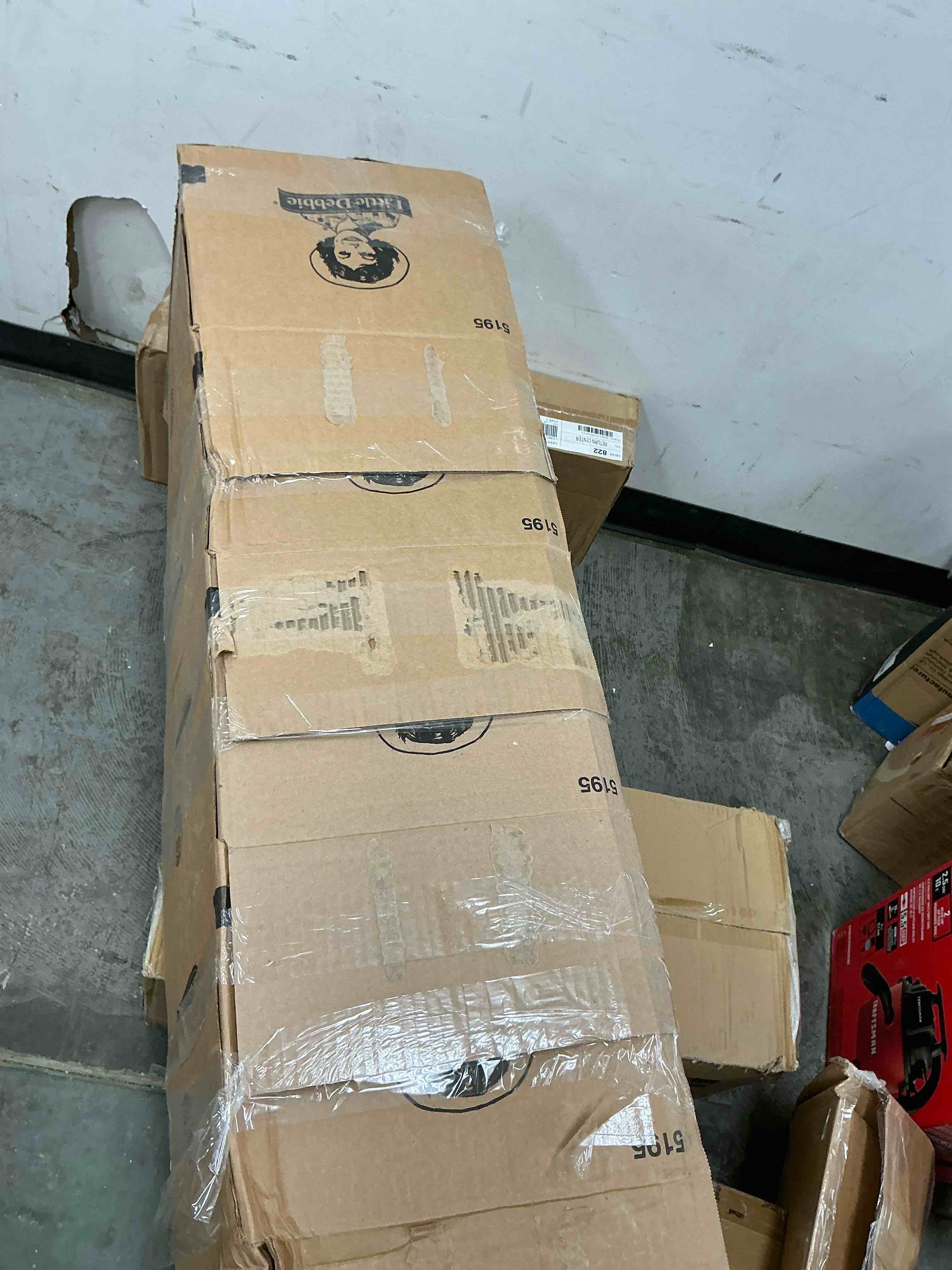 https://s3.amazonaws.com/lotting-images-prod/EmanualPiazza/GRA3467876_1760025806867.jpeg
