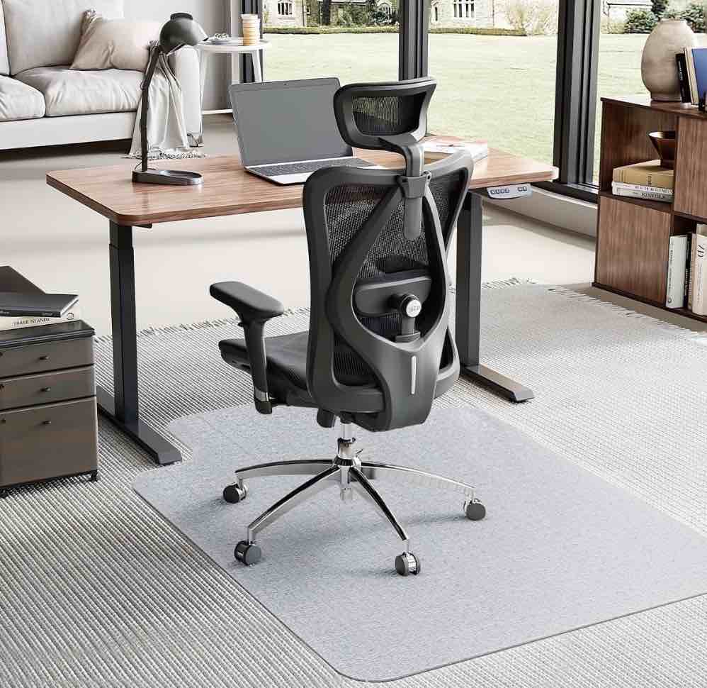 GPED Office Carpet Chair Mat with Lip, 45" x 53" Office Chair Mat, Transparent Carpet Floor Mats with Grippers for Work, Home, Gaming