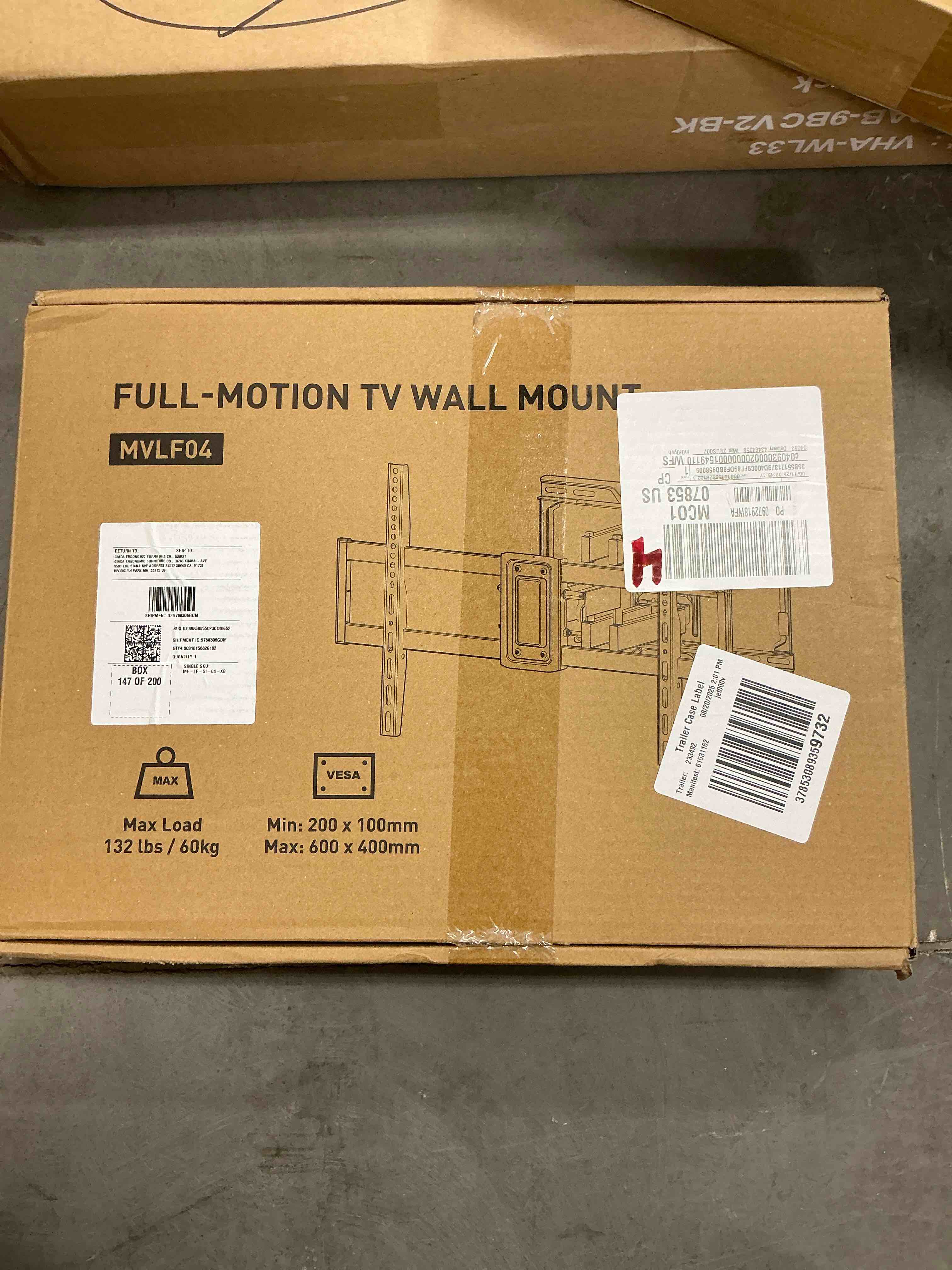https://s3.amazonaws.com/lotting-images-prod/EmanualPiazza/GRA3468001_1760103578721.jpeg