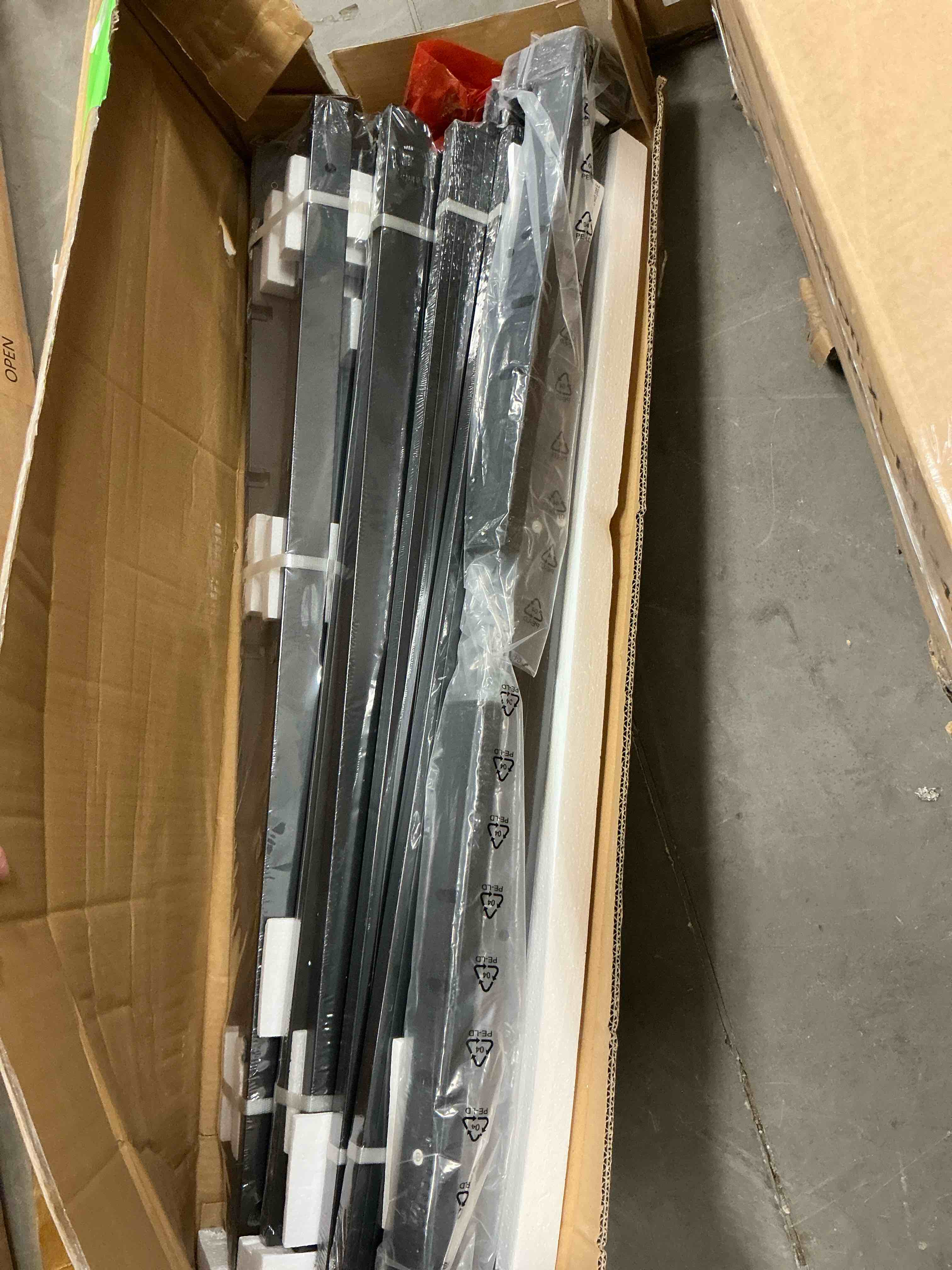 https://s3.amazonaws.com/lotting-images-prod/EmanualPiazza/GRA3468015_1760107723655.jpeg