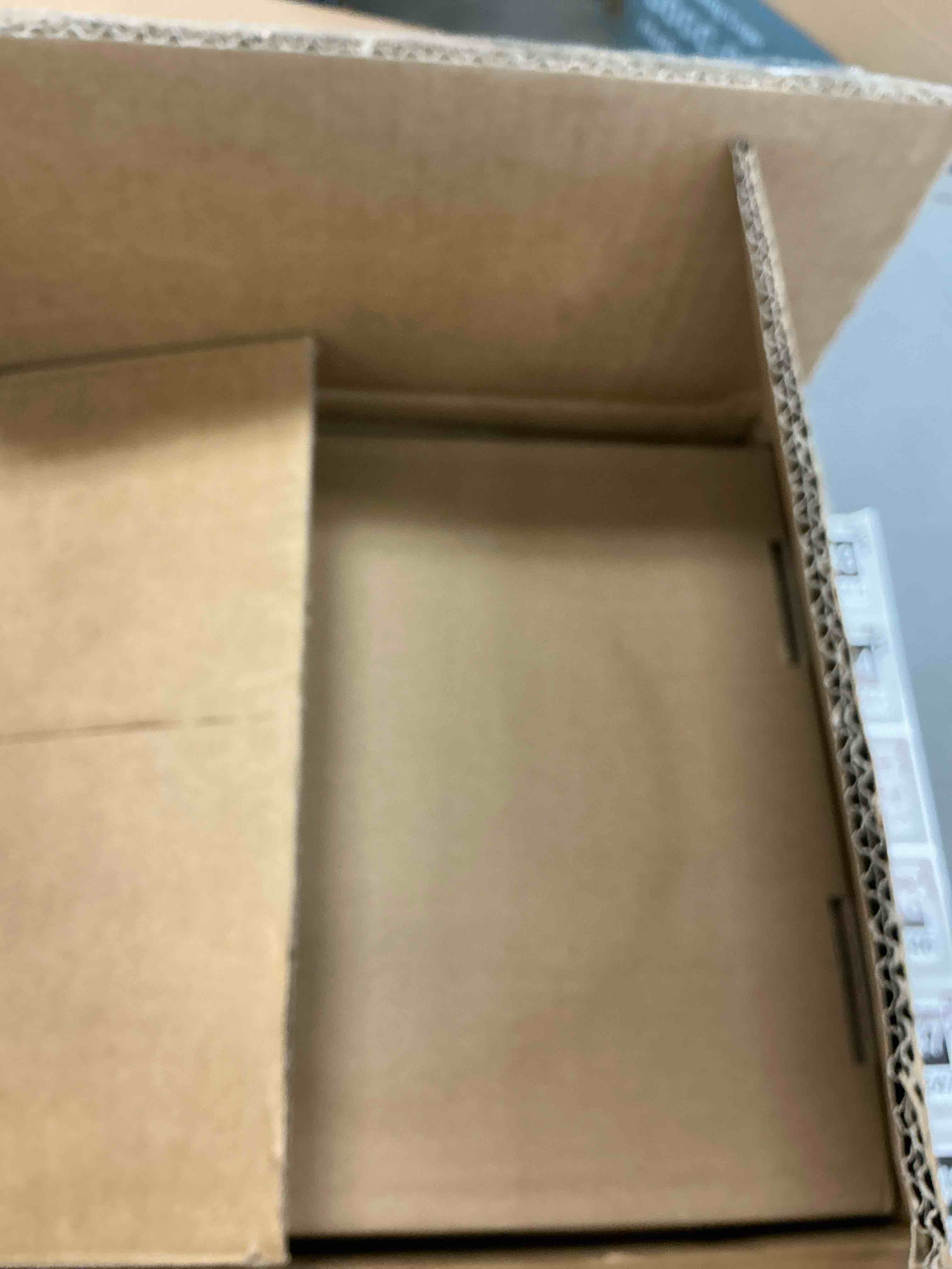 https://s3.amazonaws.com/lotting-images-prod/EmanualPiazza/GRA3468248_1760385422588.jpeg