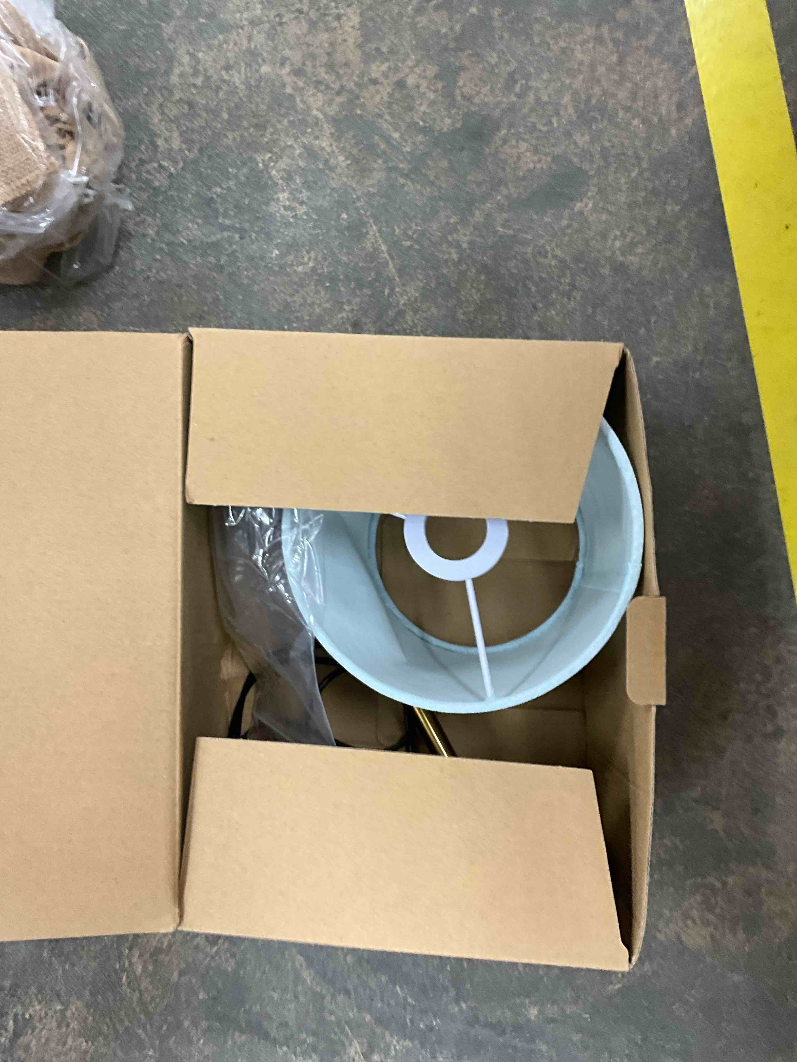 https://s3.amazonaws.com/lotting-images-prod/EmanualPiazza/GRA3468295_1760390768170.jpeg