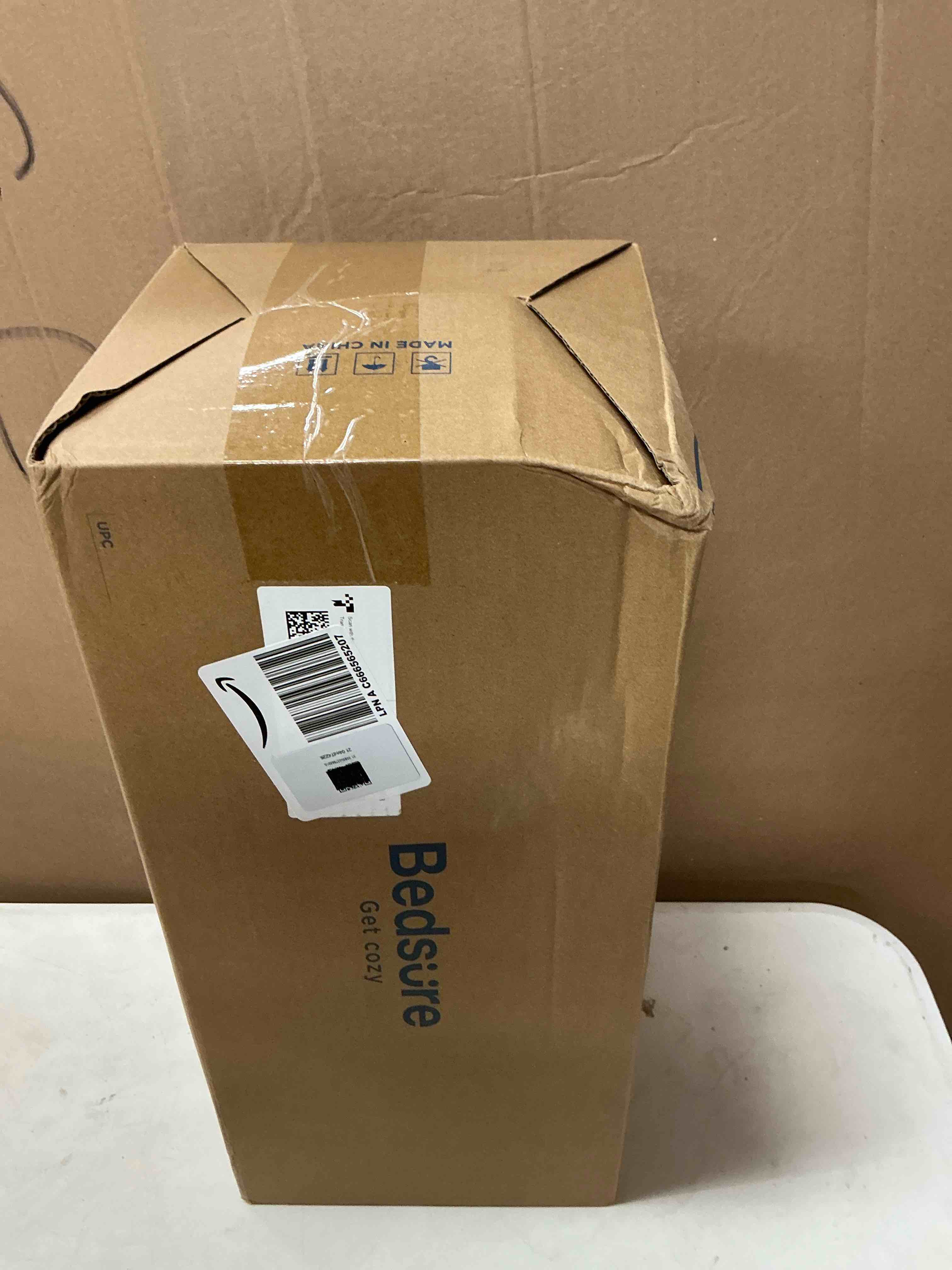 https://s3.amazonaws.com/lotting-images-prod/EmanualPiazza/GRA3468417_1760459901347.jpeg
