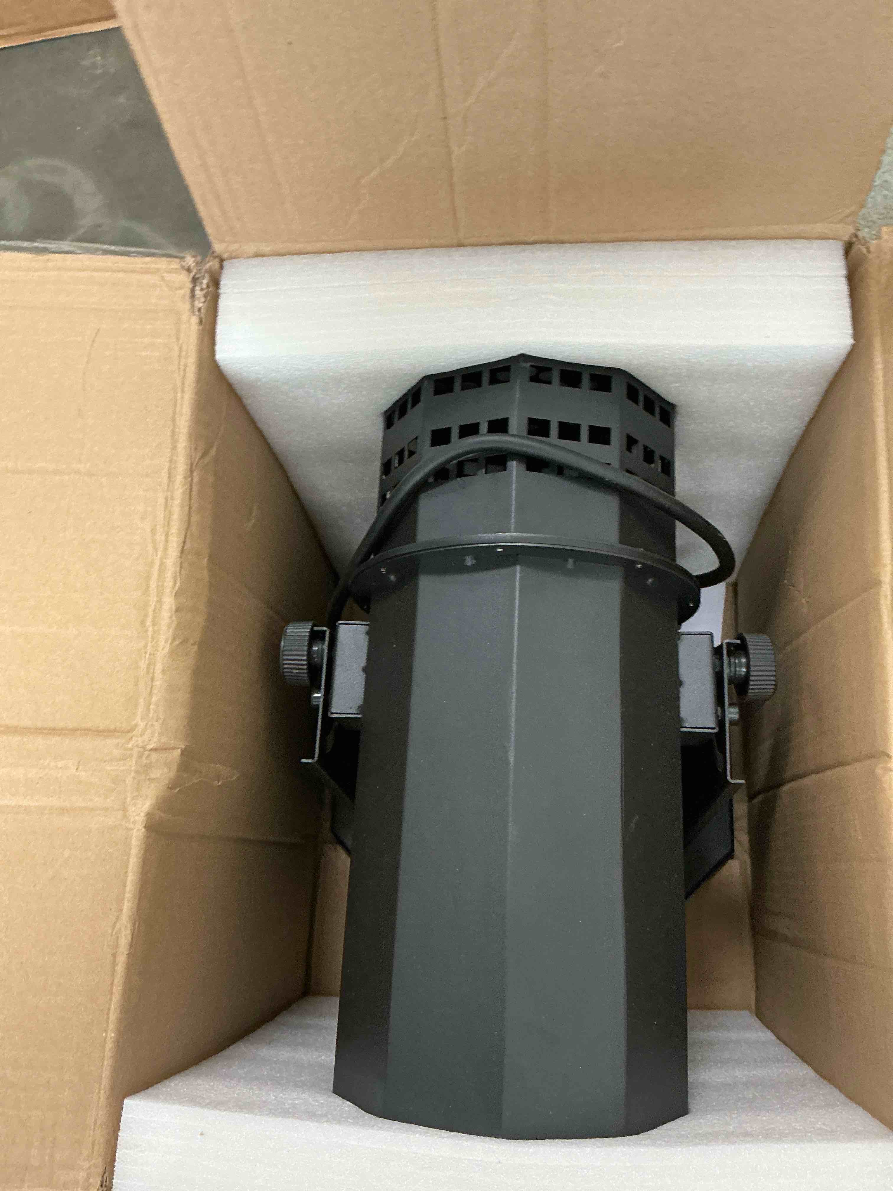https://s3.amazonaws.com/lotting-images-prod/EmanualPiazza/GRA3468686_1760533431783.jpeg