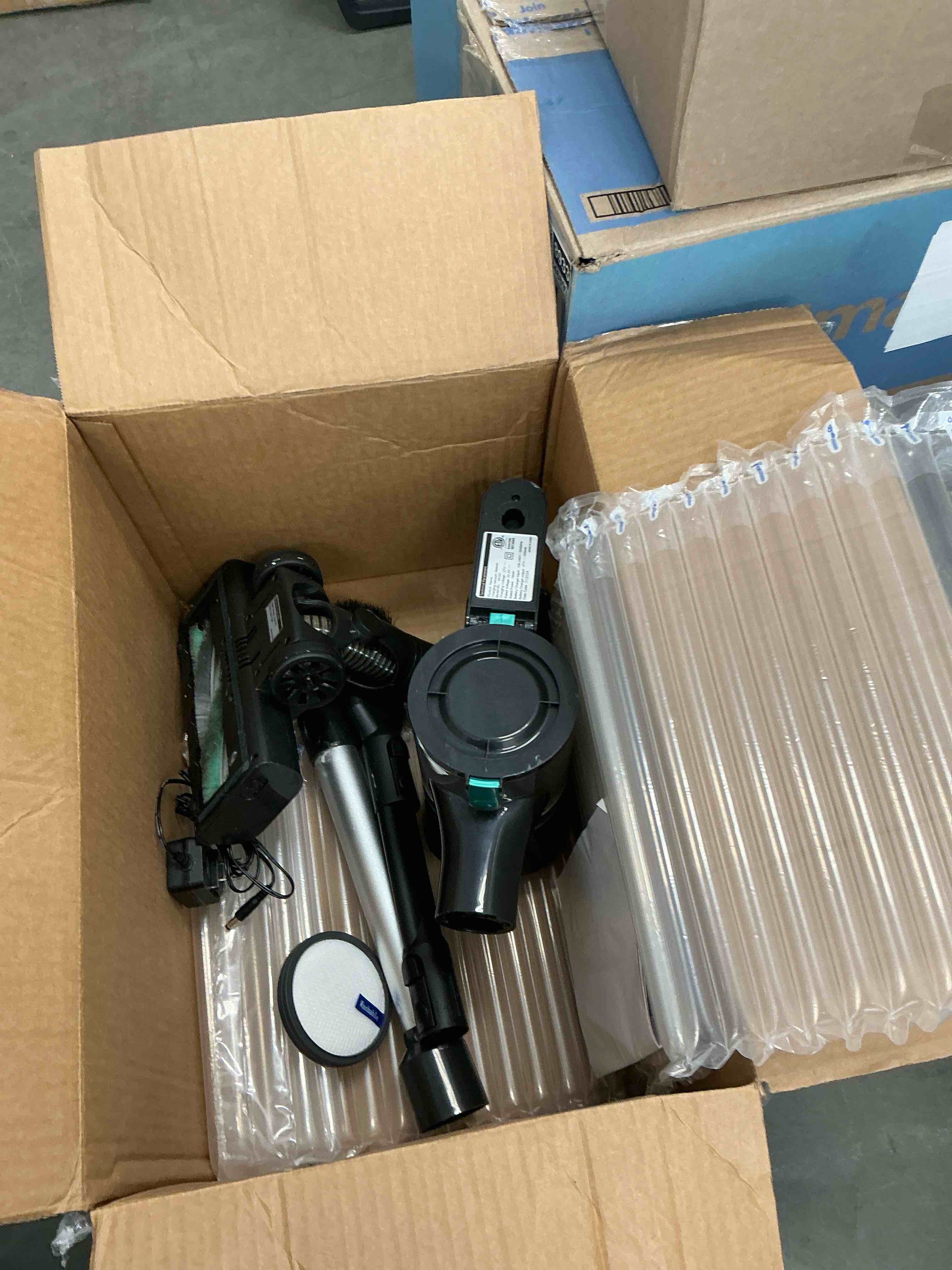 https://s3.amazonaws.com/lotting-images-prod/EmanualPiazza/GRA3468931_1760711536895.jpeg