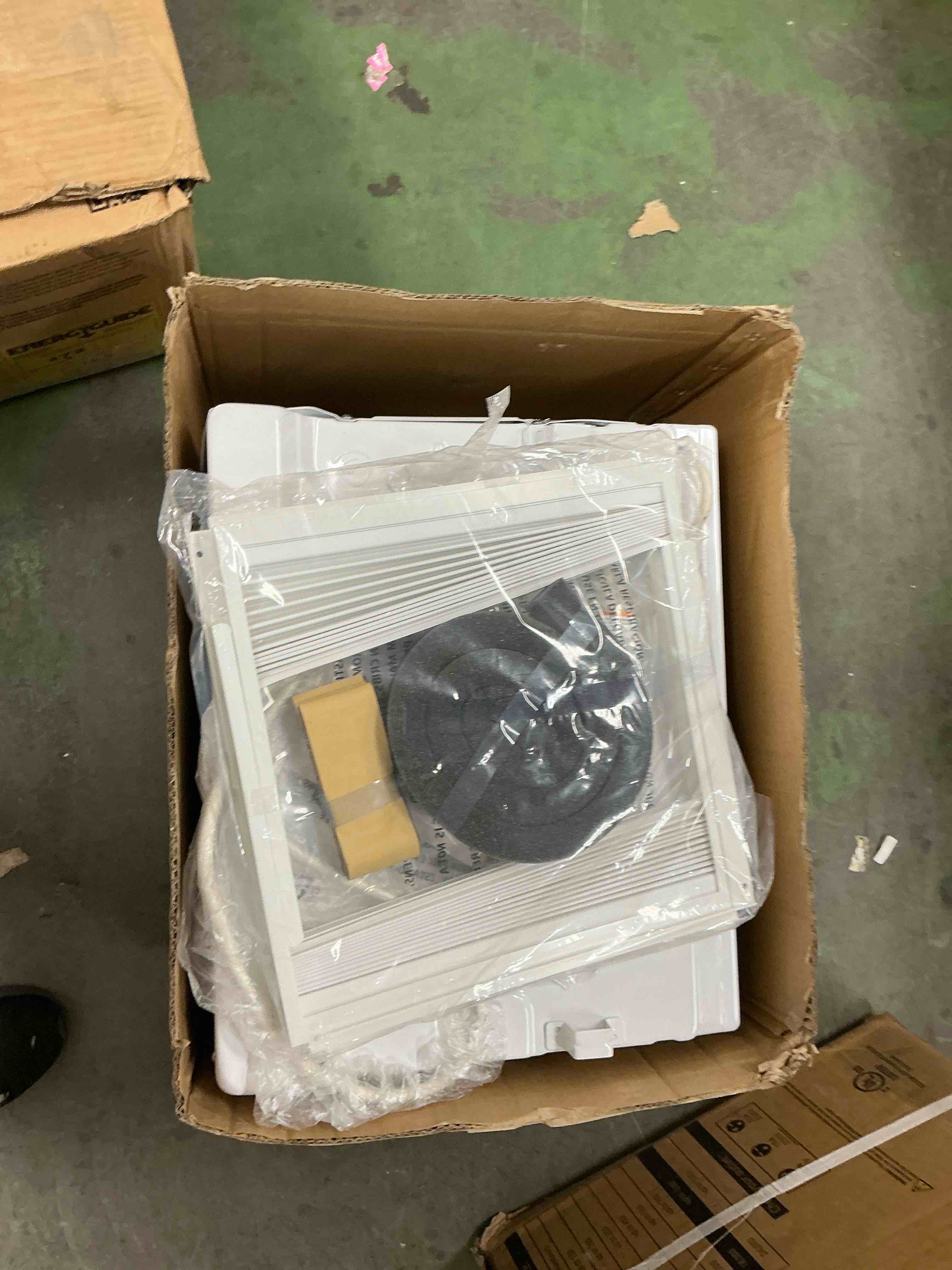 https://s3.amazonaws.com/lotting-images-prod/EmanualPiazza/GRA3469047_1753816017089.jpeg