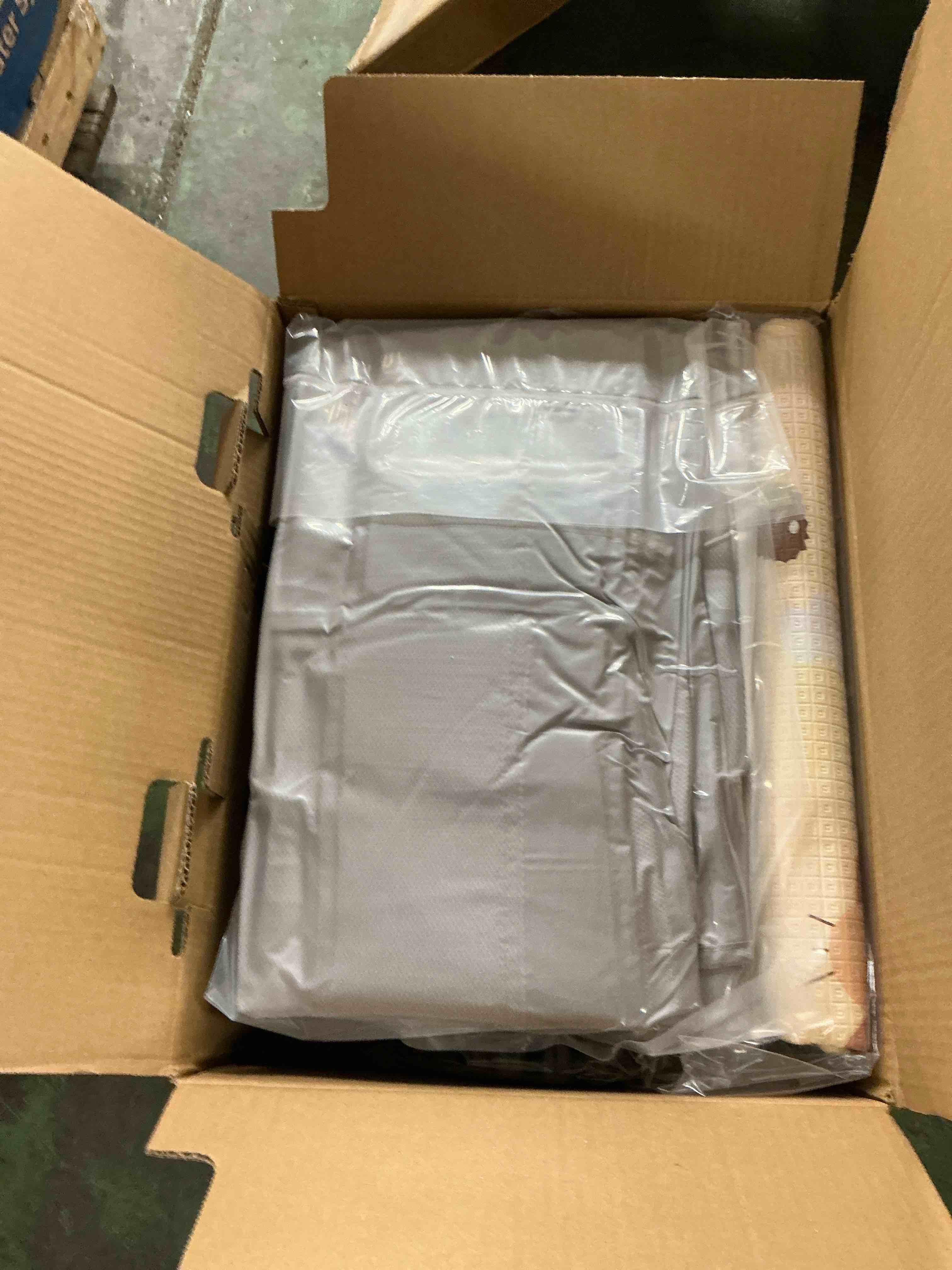 https://s3.amazonaws.com/lotting-images-prod/EmanualPiazza/GRA3469065_1753813929340.jpeg
