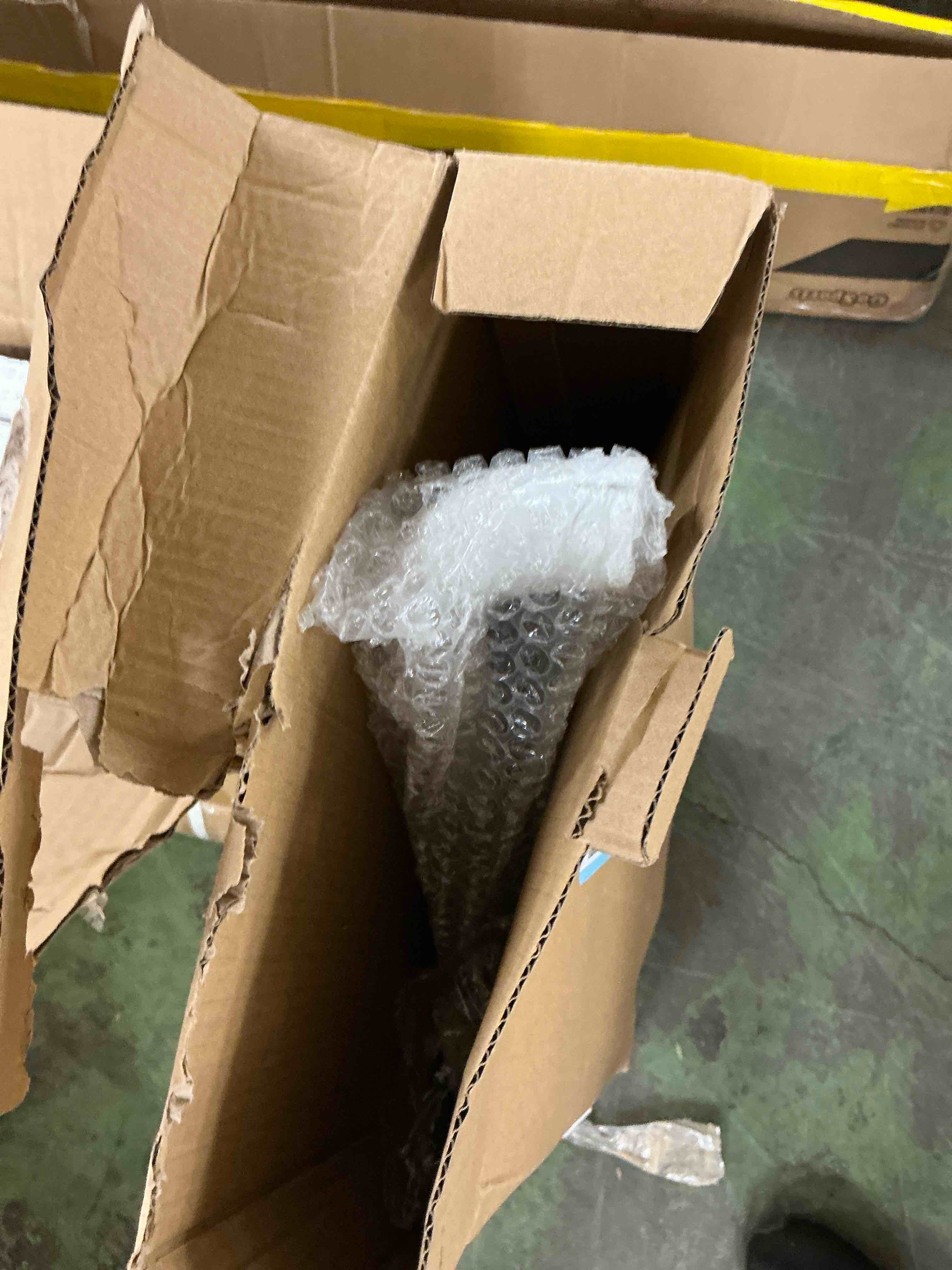 https://s3.amazonaws.com/lotting-images-prod/EmanualPiazza/GRA3469071_1753813241077.jpeg