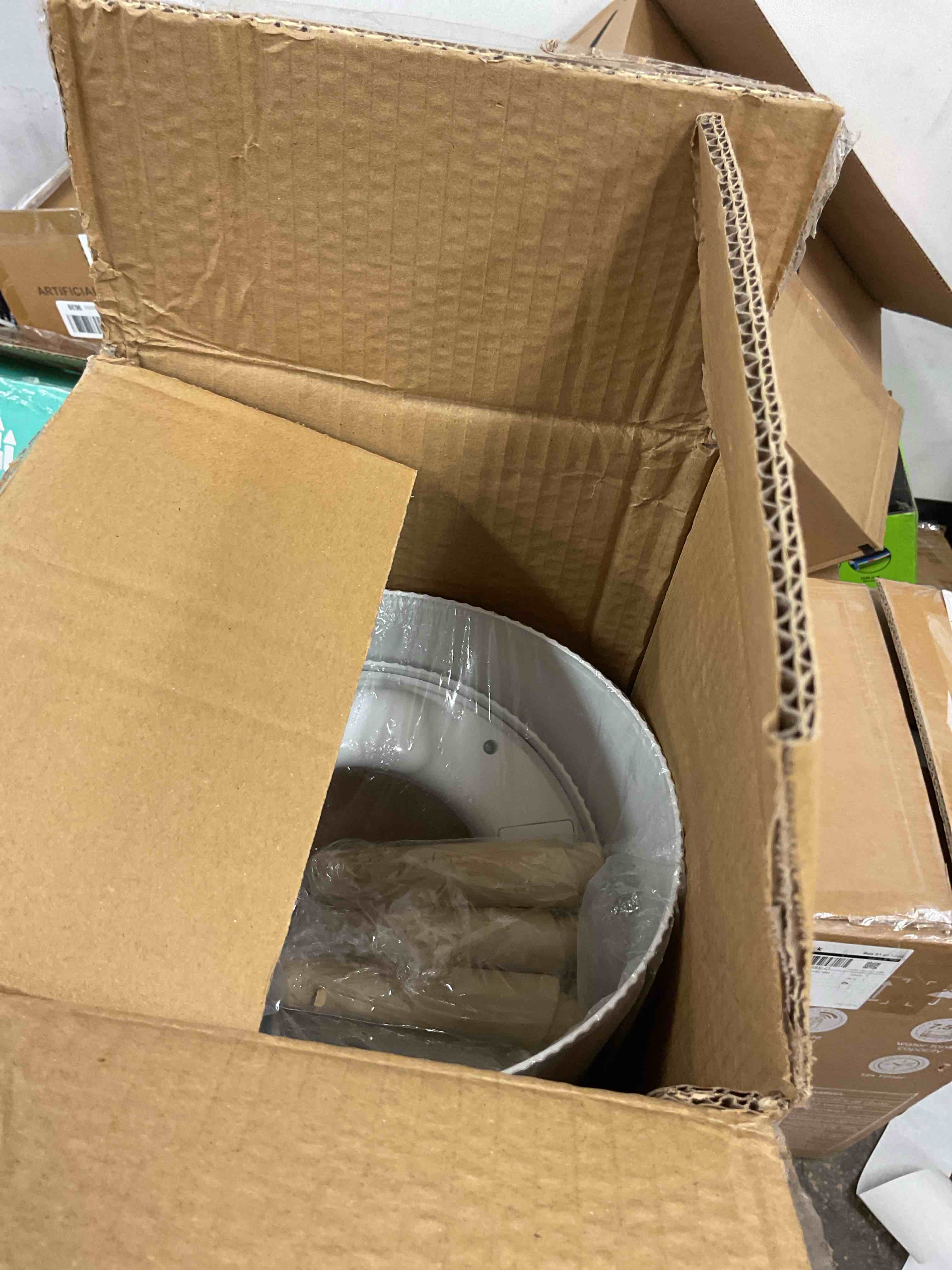 https://s3.amazonaws.com/lotting-images-prod/EmanualPiazza/GRA3469093_1753884781326.jpeg