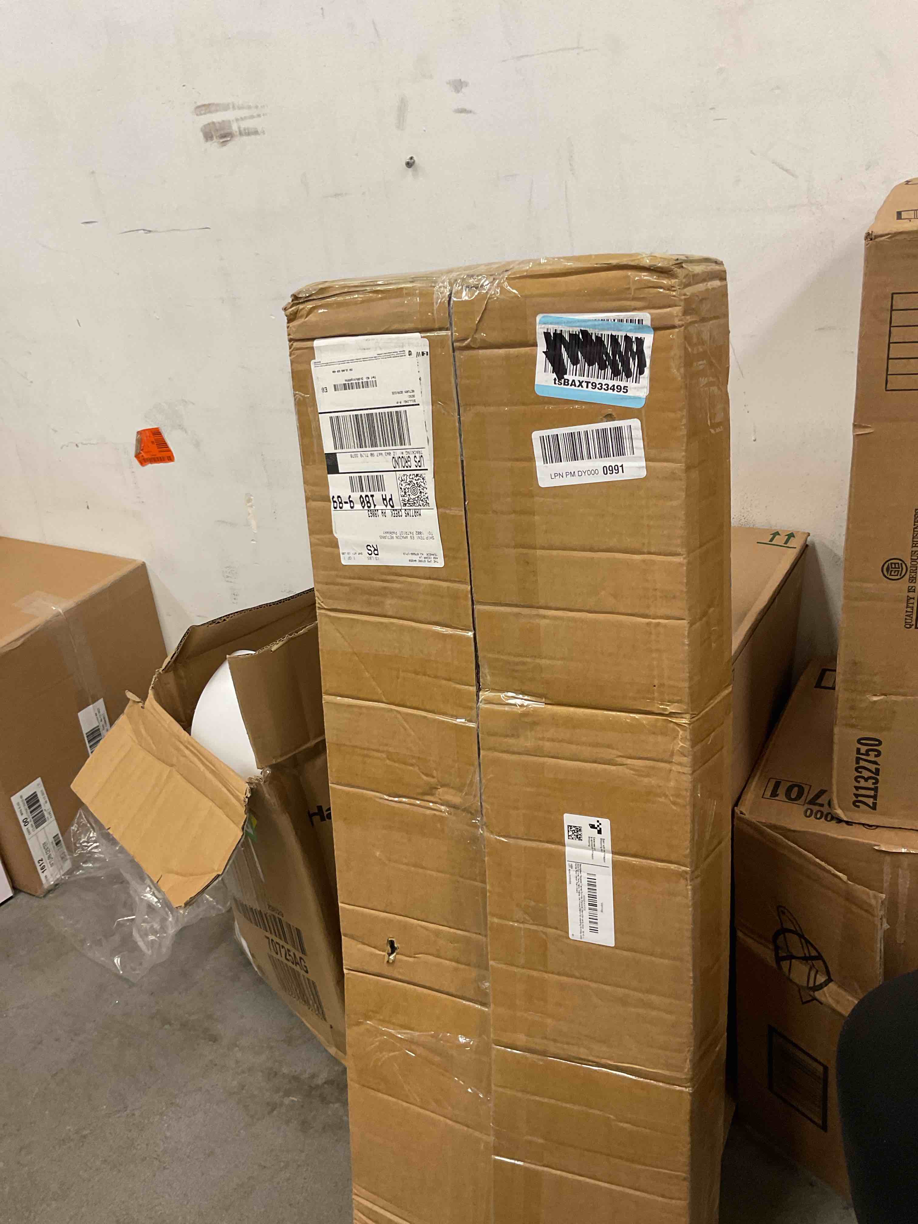 https://s3.amazonaws.com/lotting-images-prod/EmanualPiazza/GRA3469121_1753883009245.jpeg