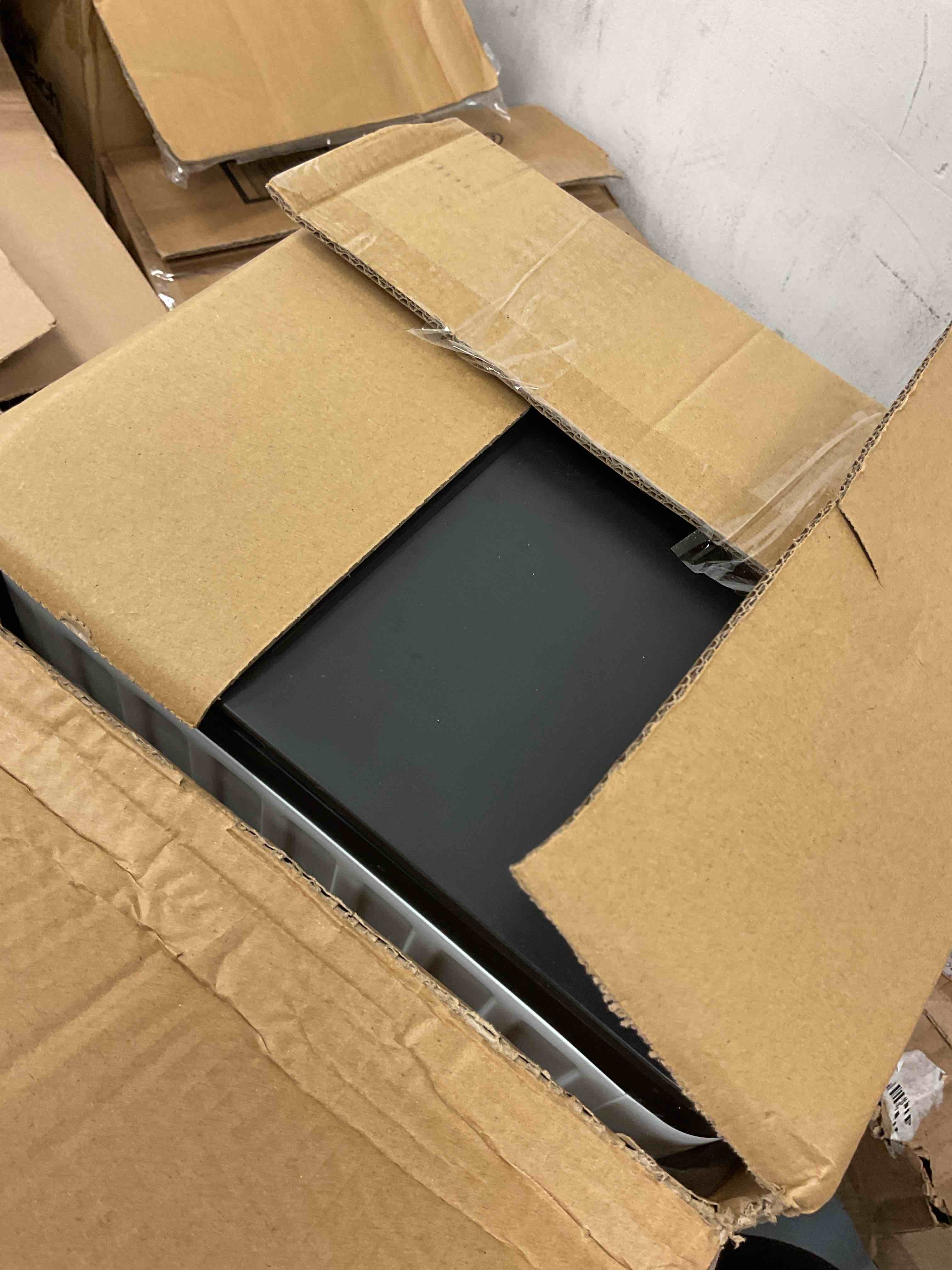 https://s3.amazonaws.com/lotting-images-prod/EmanualPiazza/GRA3469126_1753882555248.jpeg