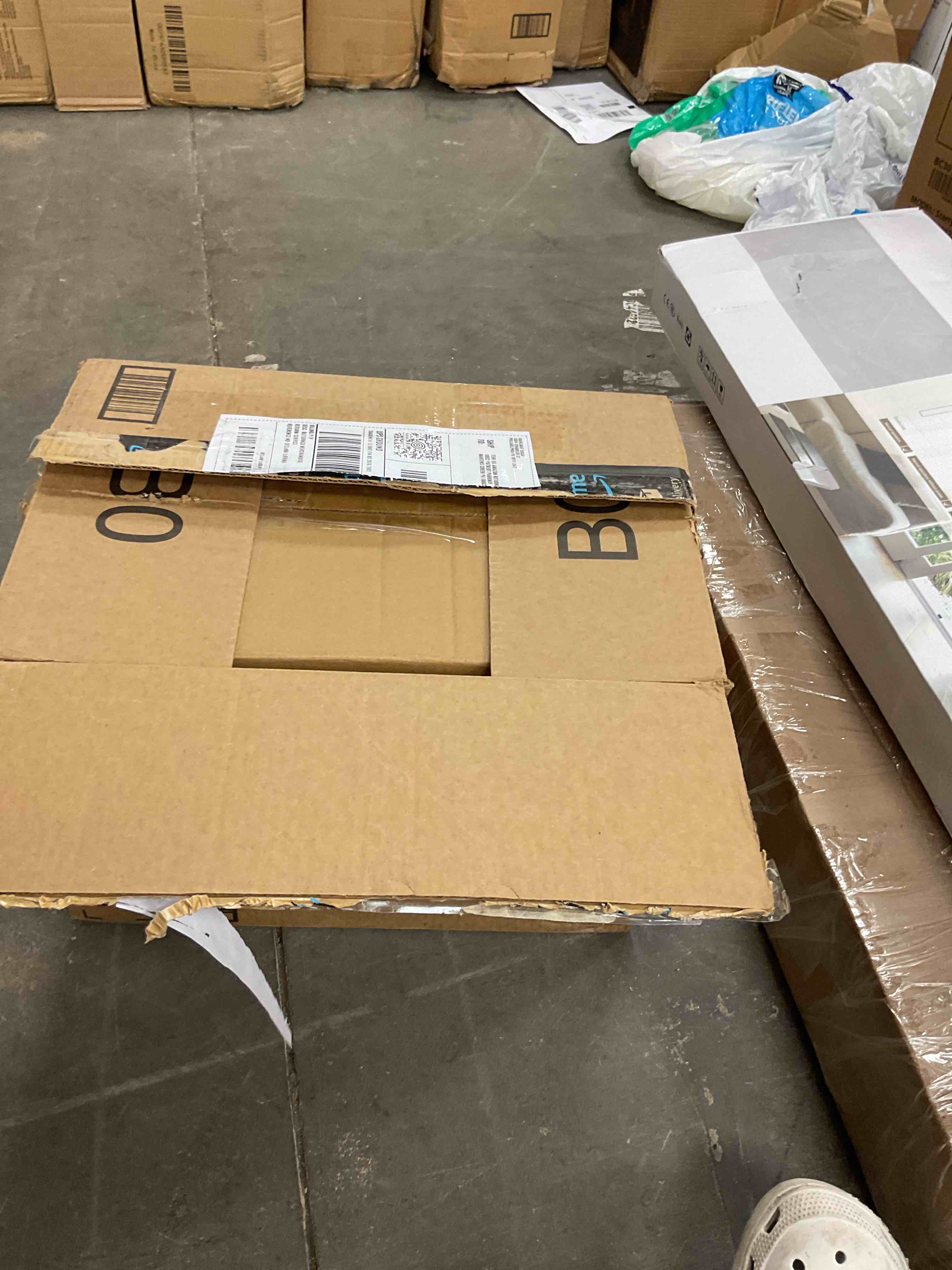 https://s3.amazonaws.com/lotting-images-prod/EmanualPiazza/GRA3469157_1753887146862.jpeg