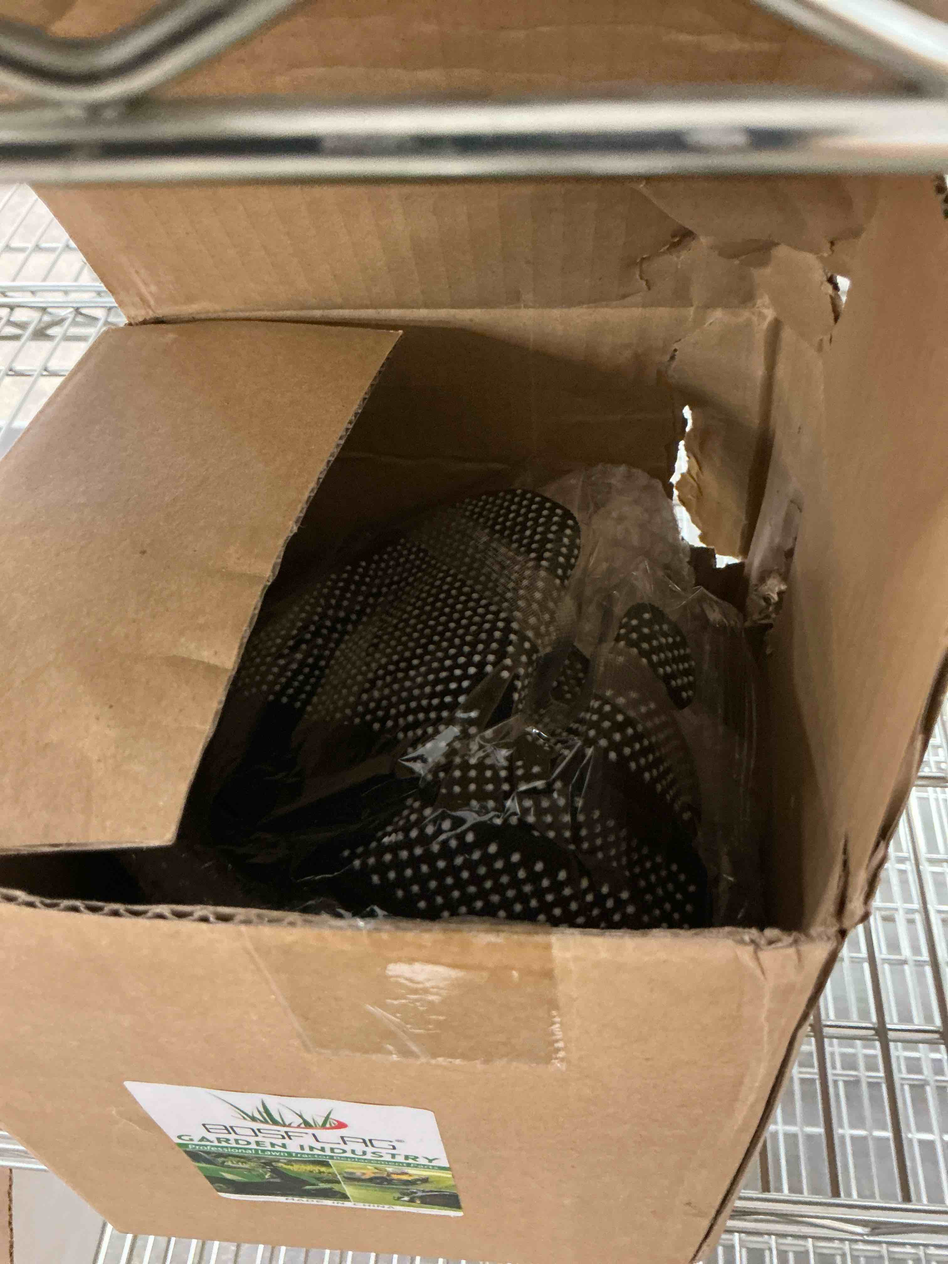 https://s3.amazonaws.com/lotting-images-prod/EmanualPiazza/GRA3469293_1753898590486.jpeg