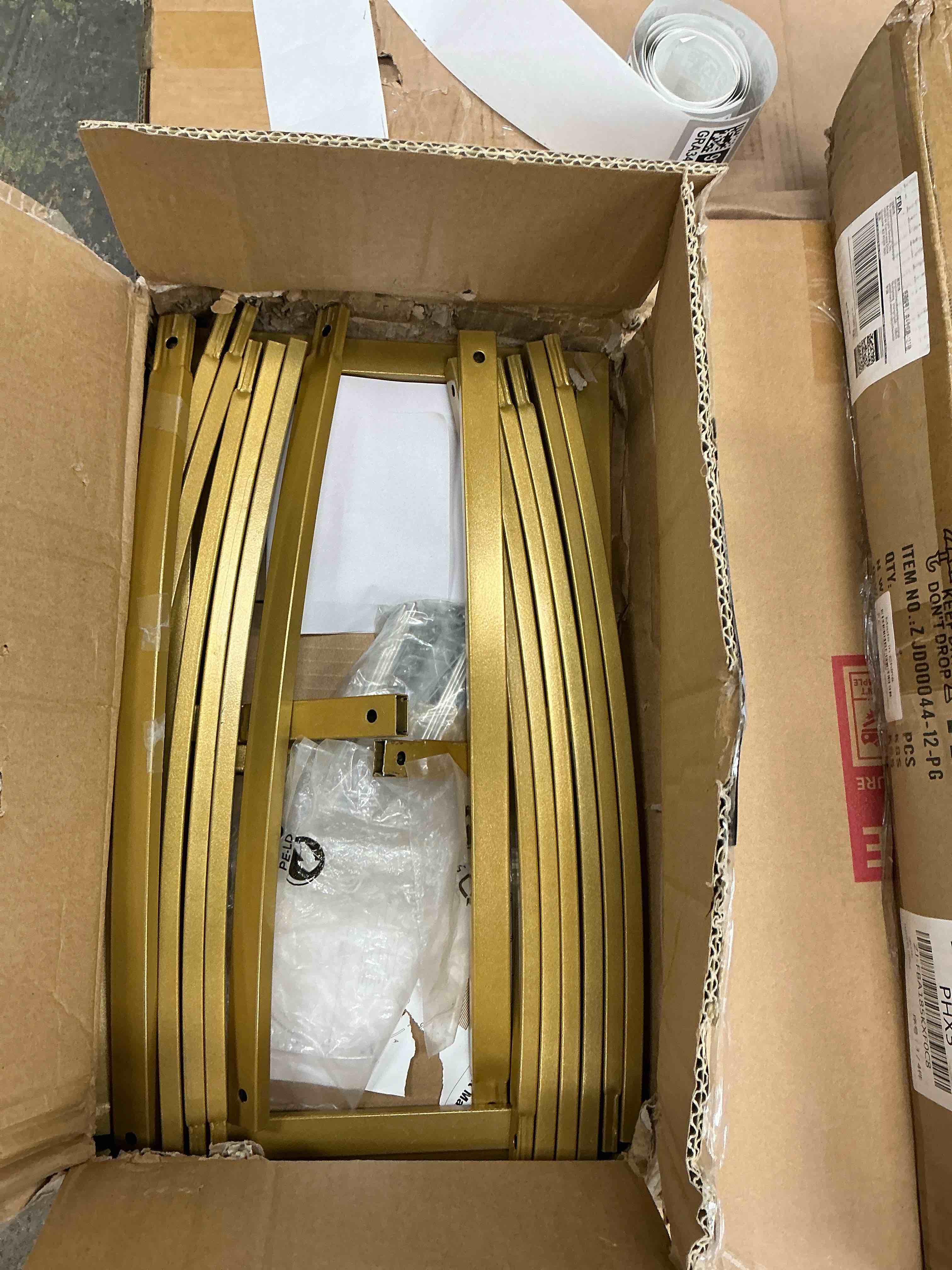https://s3.amazonaws.com/lotting-images-prod/EmanualPiazza/GRA3469334_1753978616675.jpeg