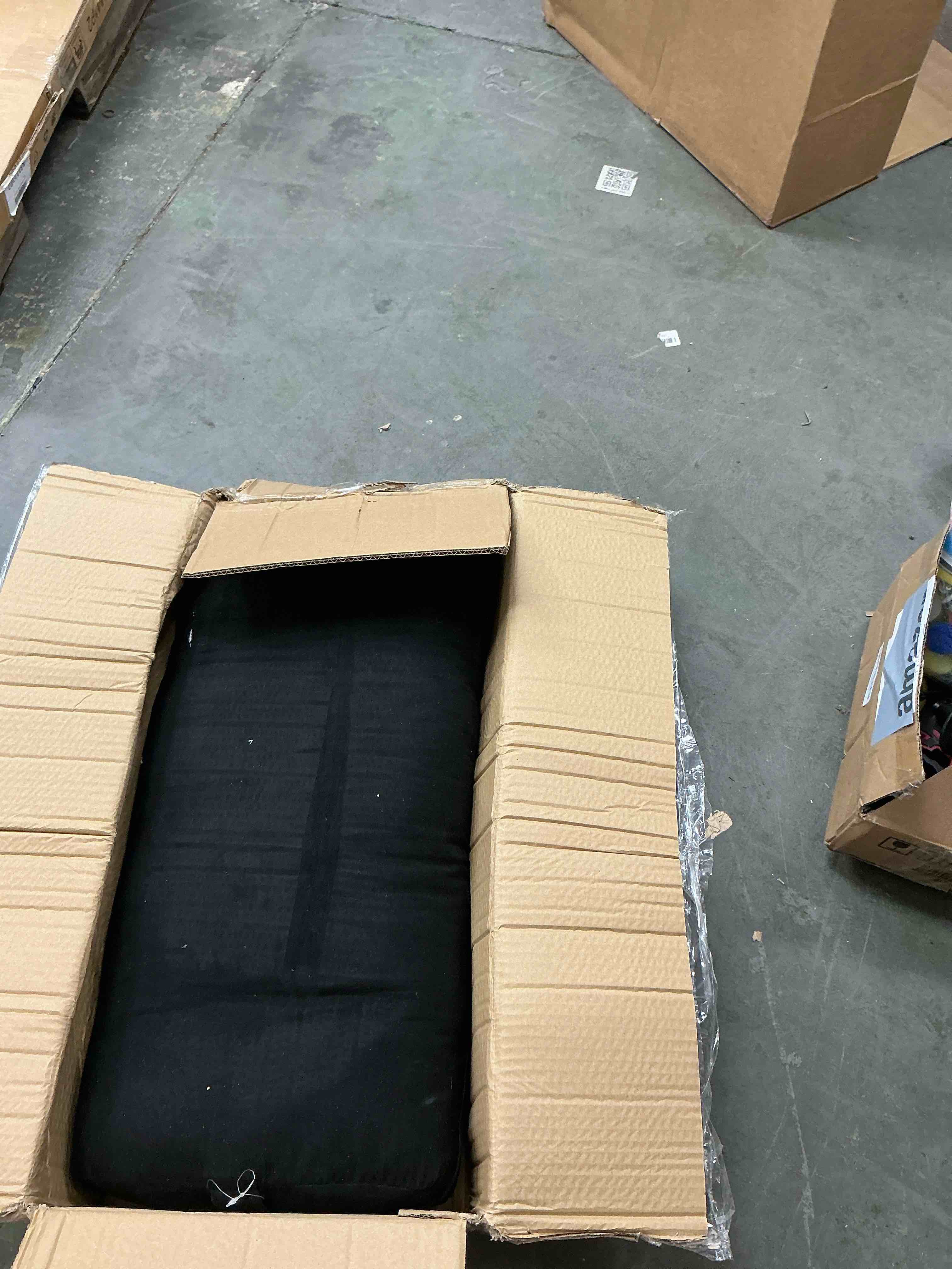 https://s3.amazonaws.com/lotting-images-prod/EmanualPiazza/GRA3469337_1753978343062.jpeg