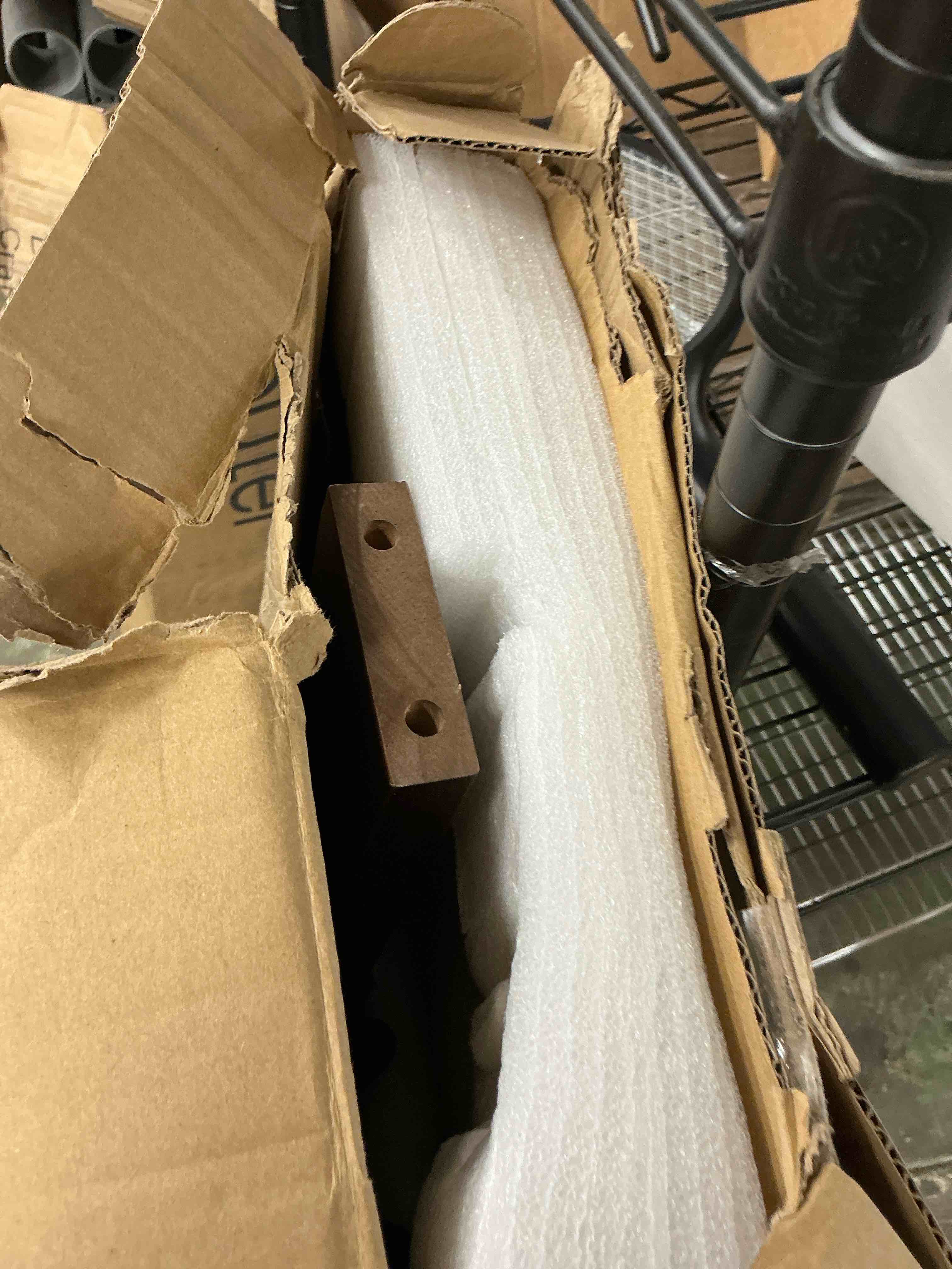 https://s3.amazonaws.com/lotting-images-prod/EmanualPiazza/GRA3469342_1753977704398.jpeg