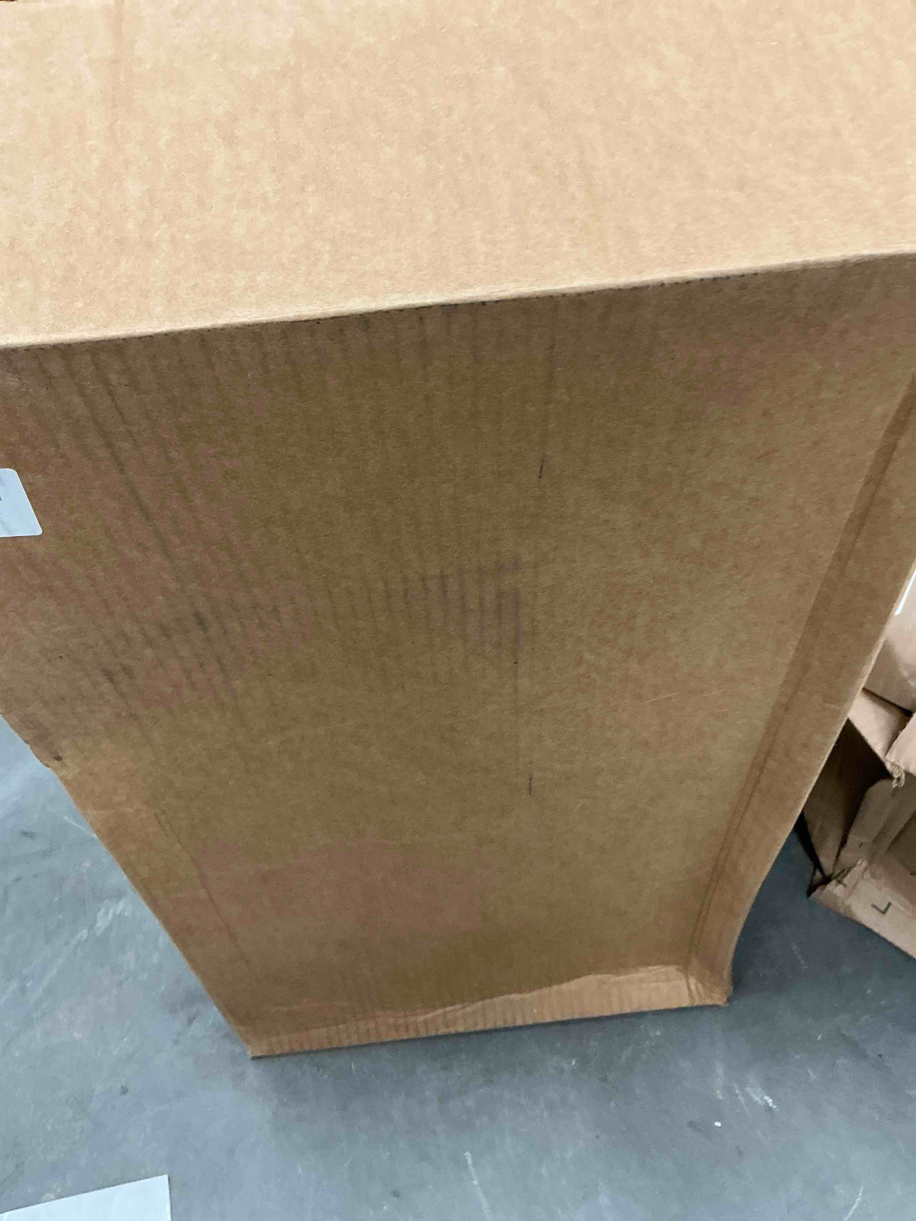 https://s3.amazonaws.com/lotting-images-prod/EmanualPiazza/GRA3469460_1754058088384.jpeg