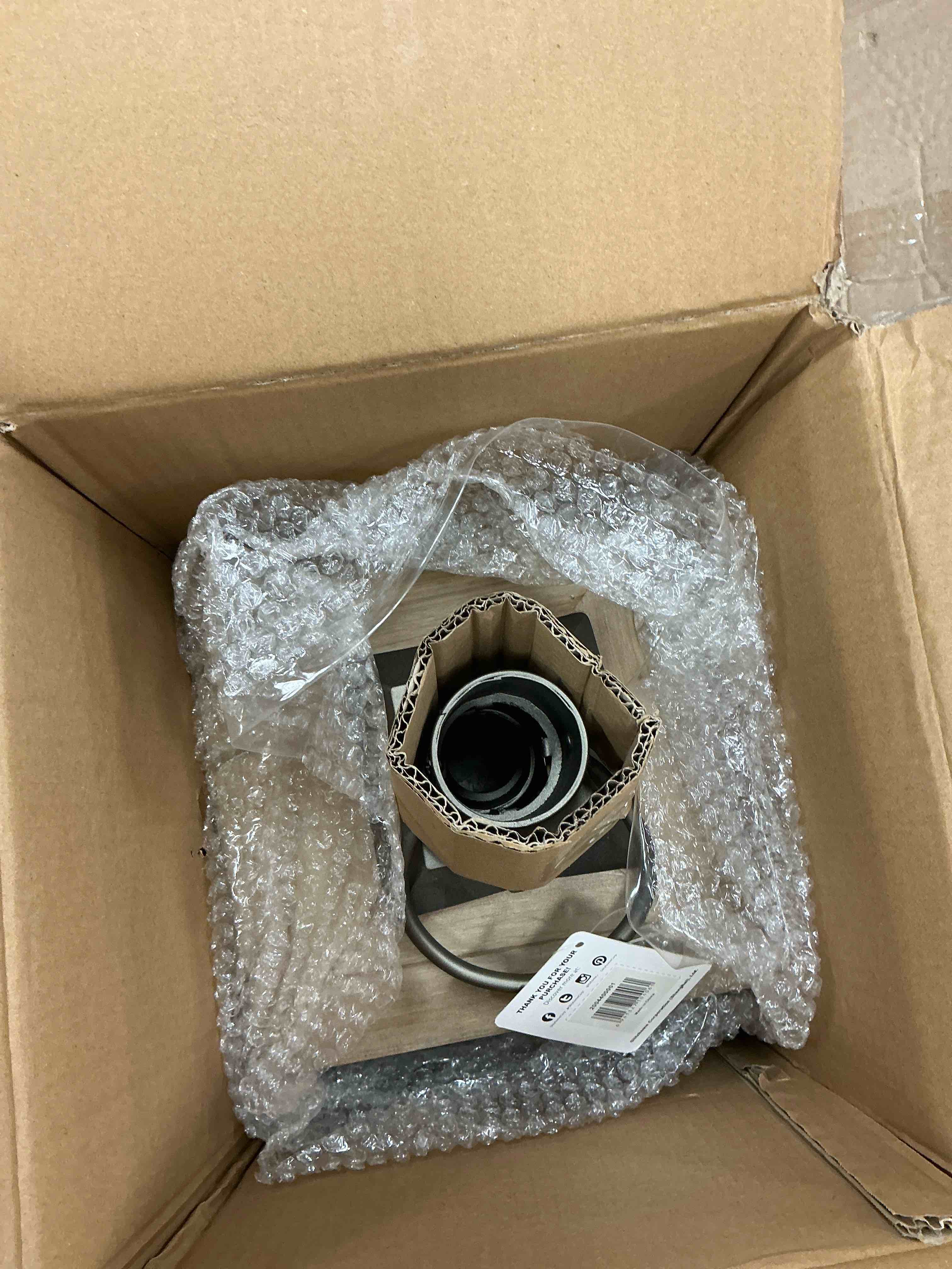 https://s3.amazonaws.com/lotting-images-prod/EmanualPiazza/GRA3469463_1754057387506.jpeg
