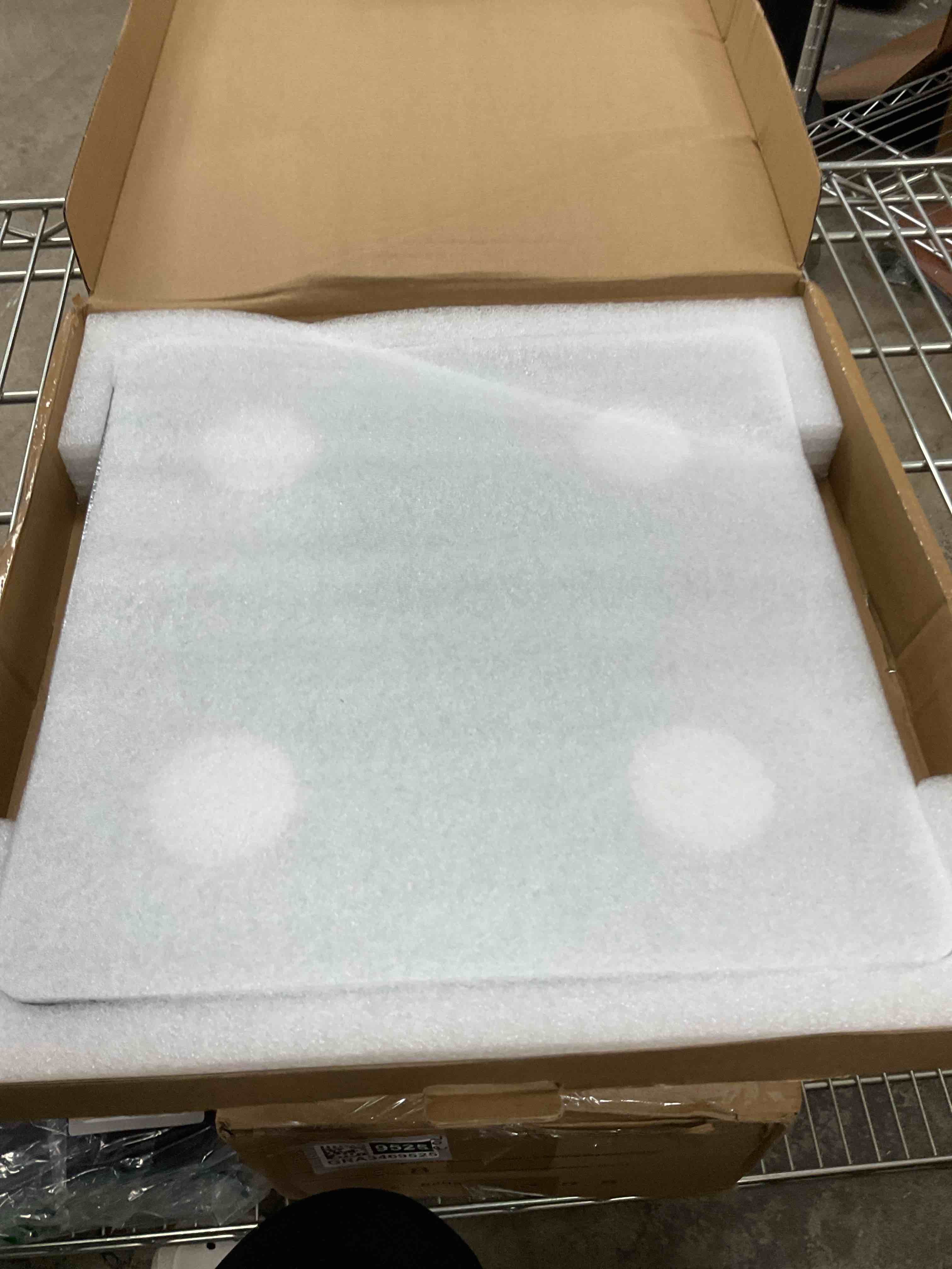https://s3.amazonaws.com/lotting-images-prod/EmanualPiazza/GRA3469538_1754061511187.jpeg