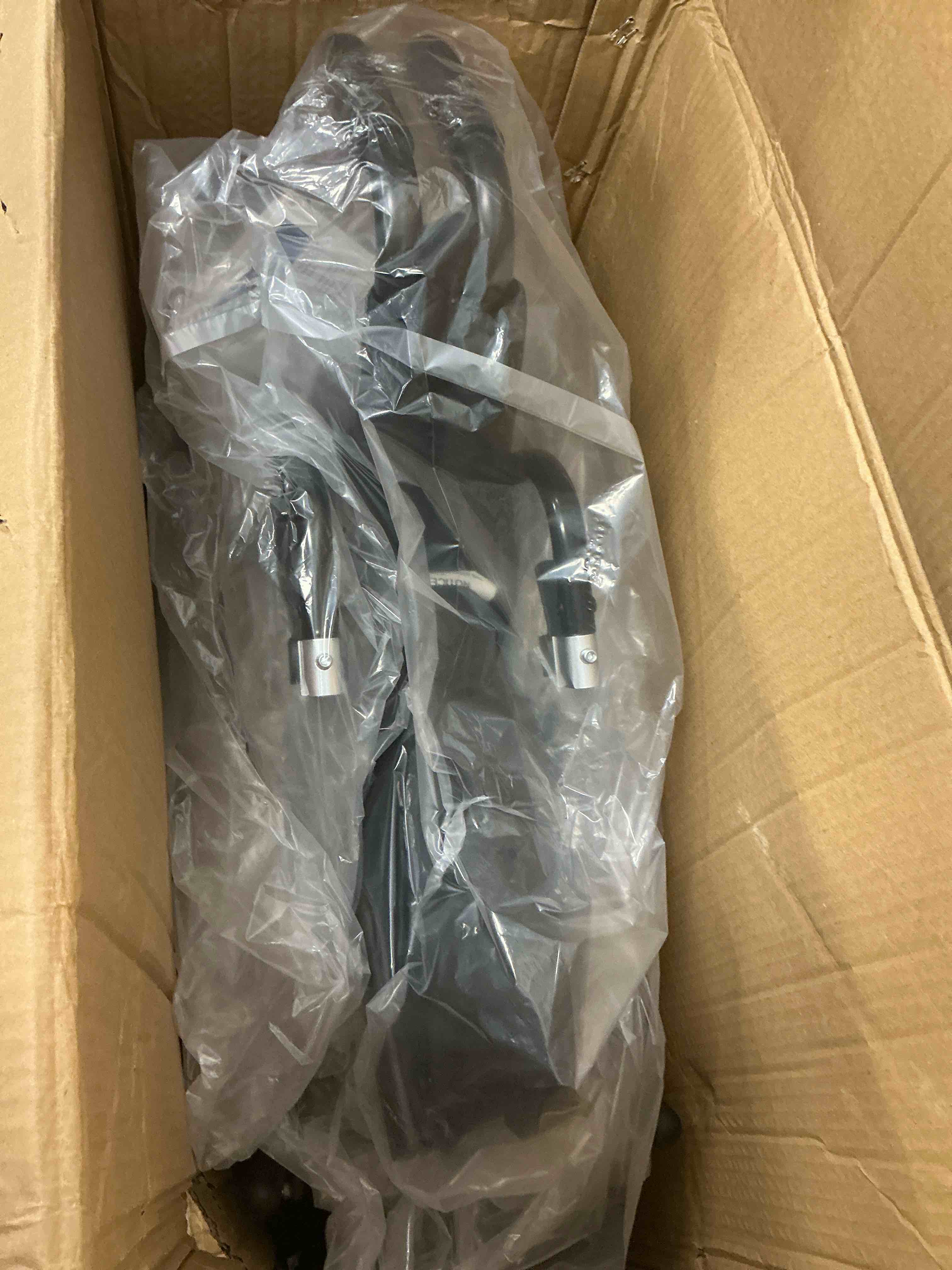 https://s3.amazonaws.com/lotting-images-prod/EmanualPiazza/GRA3469979_1754417129853.jpeg