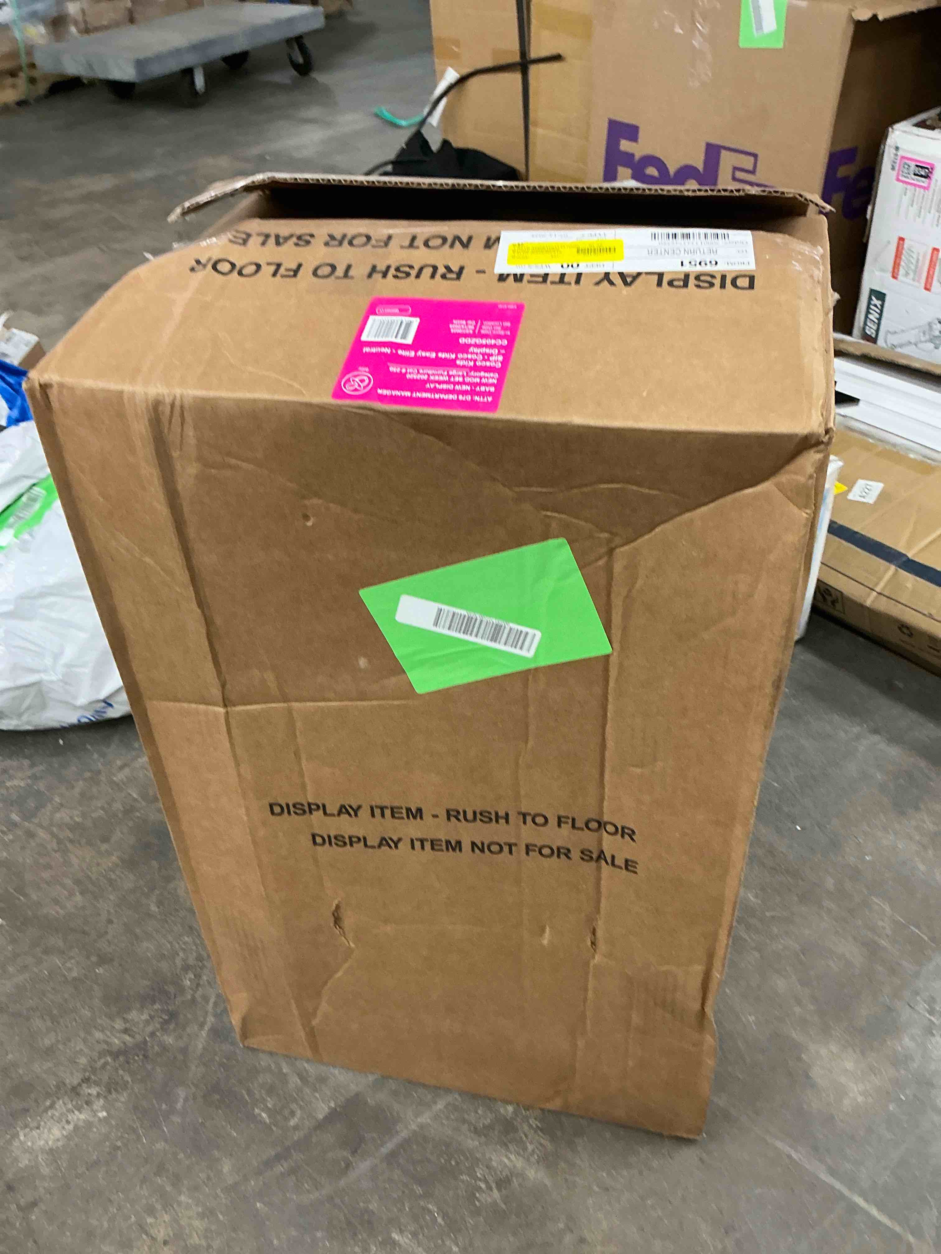 https://s3.amazonaws.com/lotting-images-prod/EmanualPiazza/GRA3469999_1754596405792.jpeg
