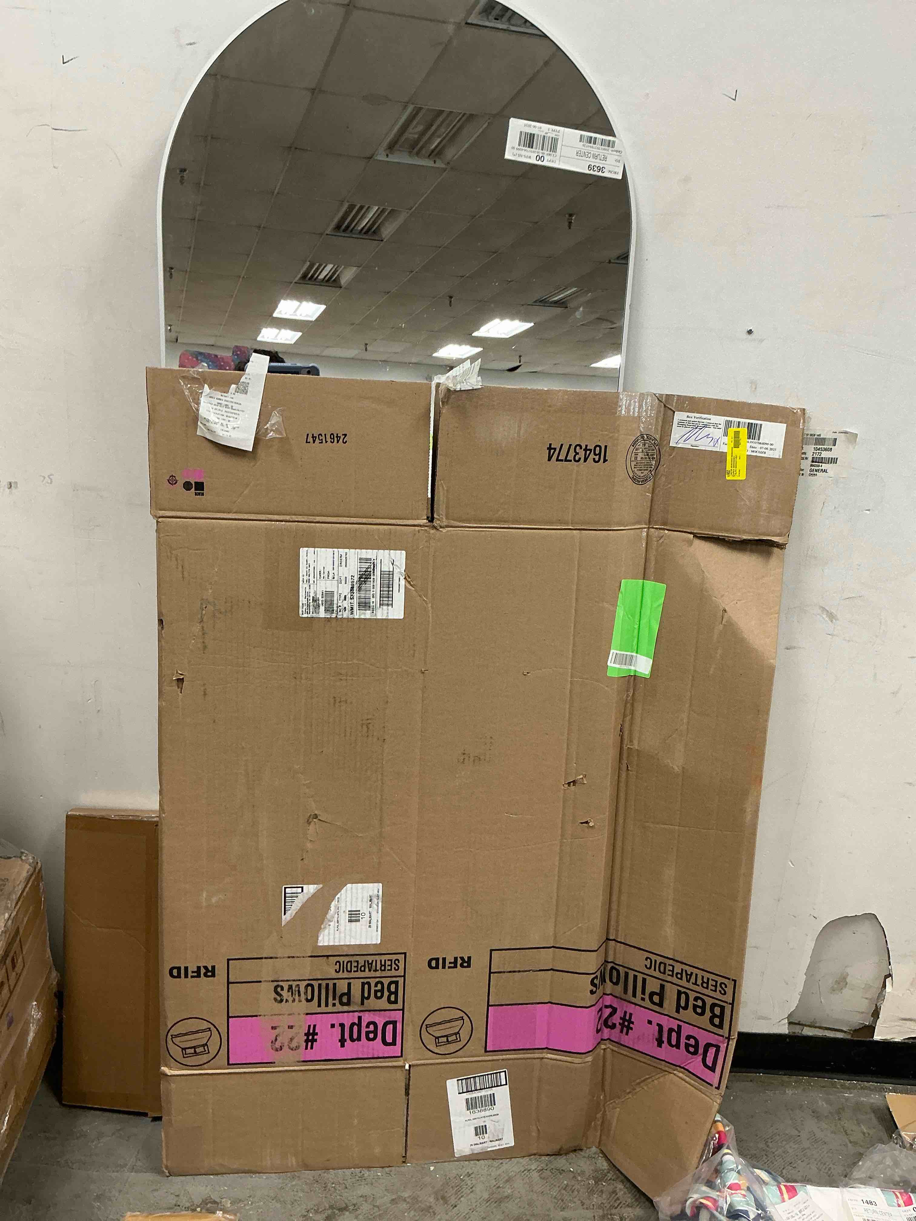https://s3.amazonaws.com/lotting-images-prod/EmanualPiazza/GRA3470016_1754591887994.jpeg