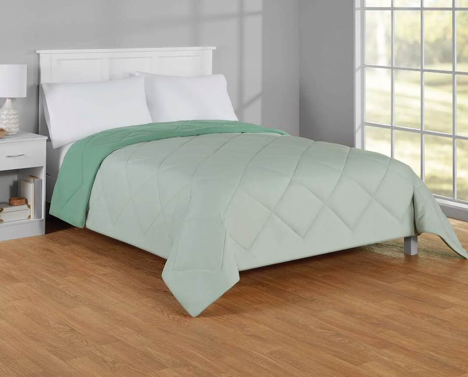 Mainstays Reversible Microfiber Comforter, Green, Full/Queen
